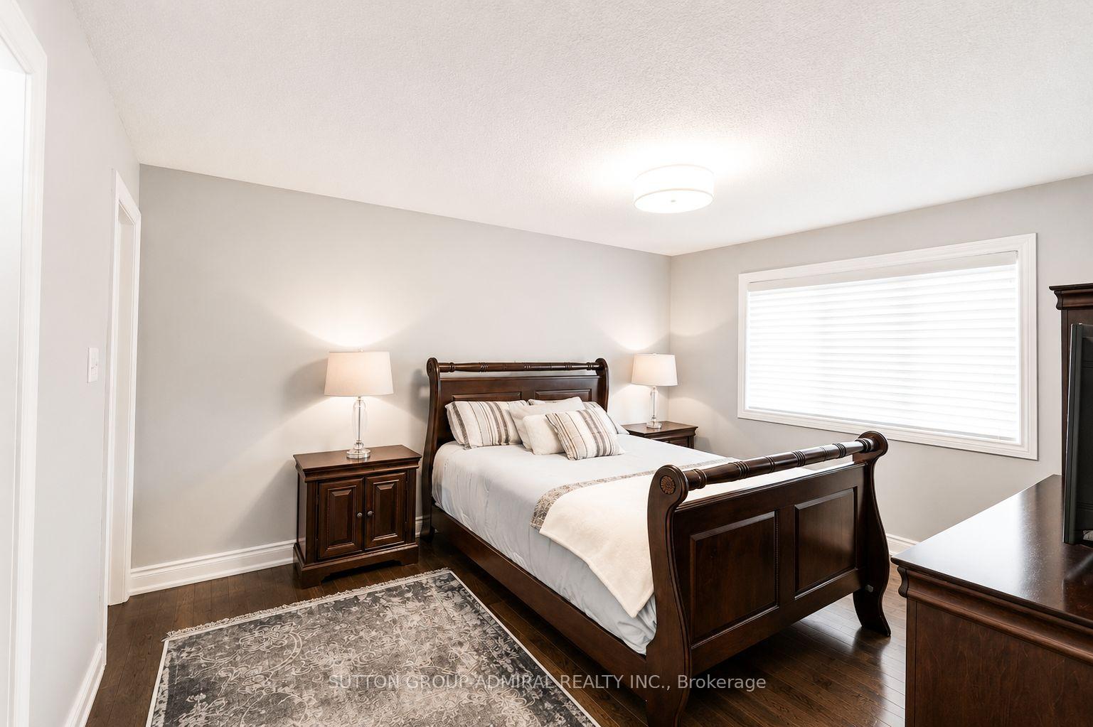 Photo 21 of 43 Mainland Crescent, Vaughan, Vellore Village — HOMEH