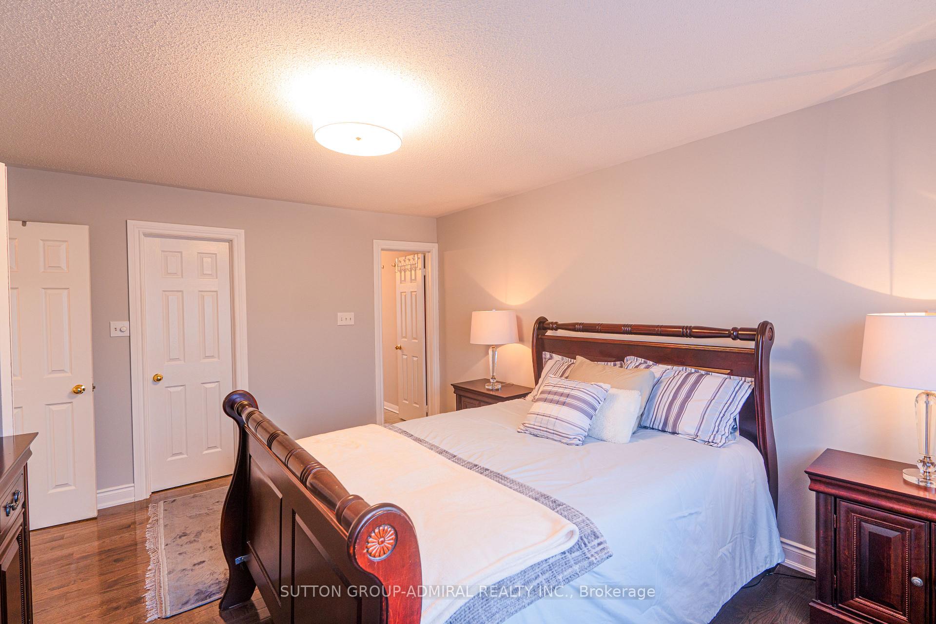 Photo 22 of 43 Mainland Crescent, Vaughan, Vellore Village — HOMEH