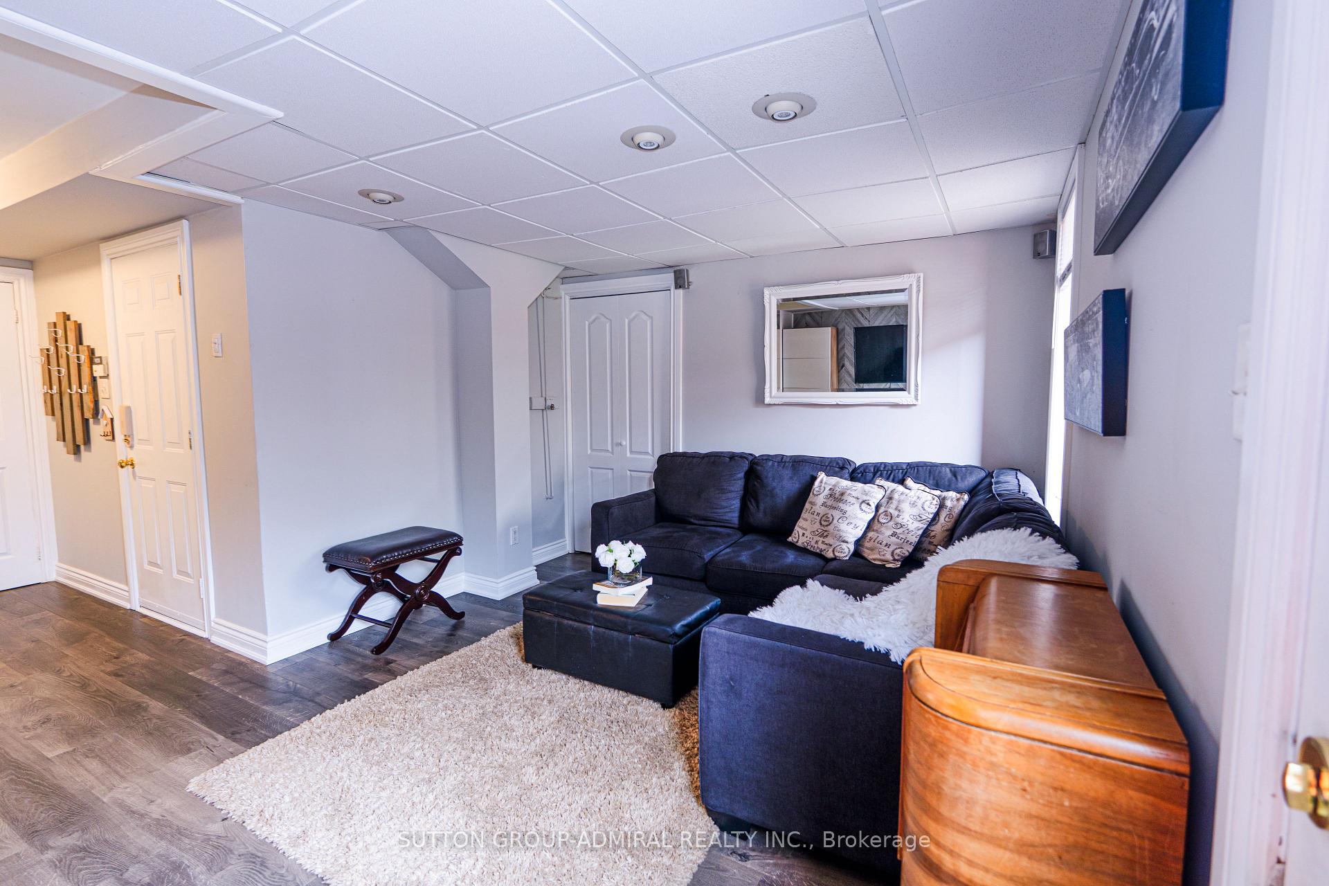 Photo 33 of 43 Mainland Crescent, Vaughan, Vellore Village — HOMEH