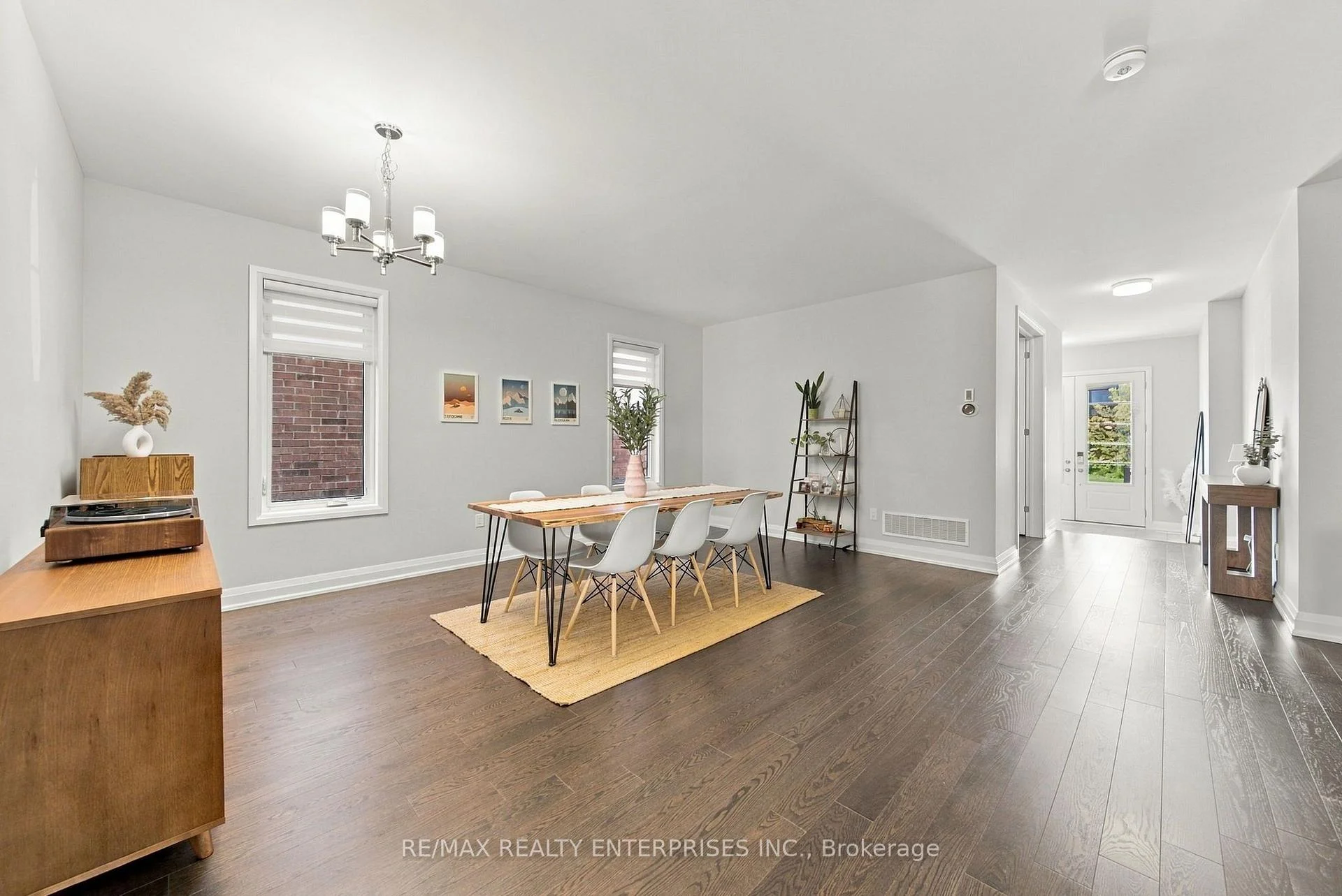 Photo 17 of 35 Sweet Cicely Street, Springwater, Midhurst — HOMEH