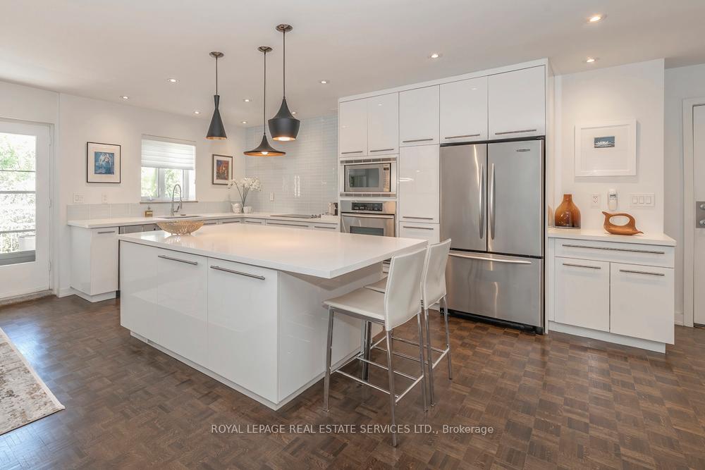 Photo 6 of Unit 103, 31 Rosedale Road, Toronto, Rosedale-Moore Park — HOMEH