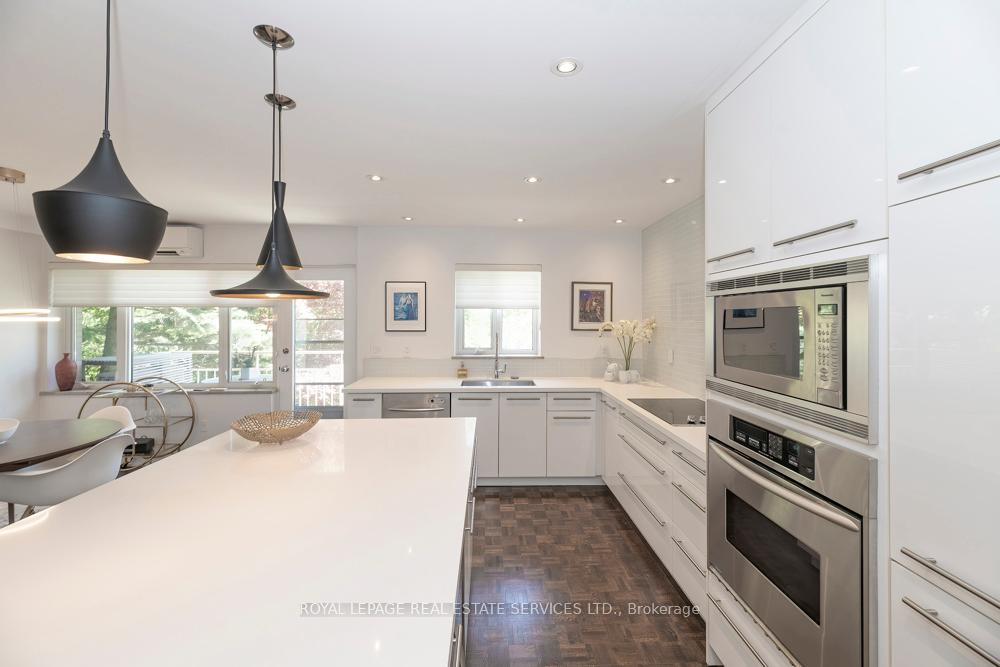 Photo 7 of Unit 103, 31 Rosedale Road, Toronto, Rosedale-Moore Park — HOMEH