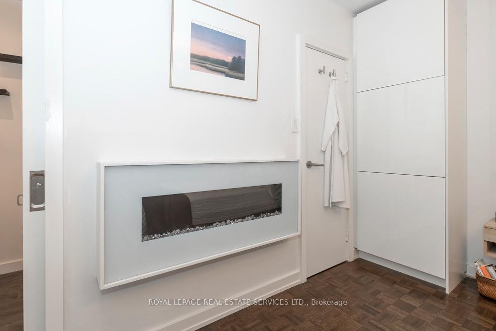 Photo 15 of Unit 103, 31 Rosedale Road, Toronto, Rosedale-Moore Park — HOMEH