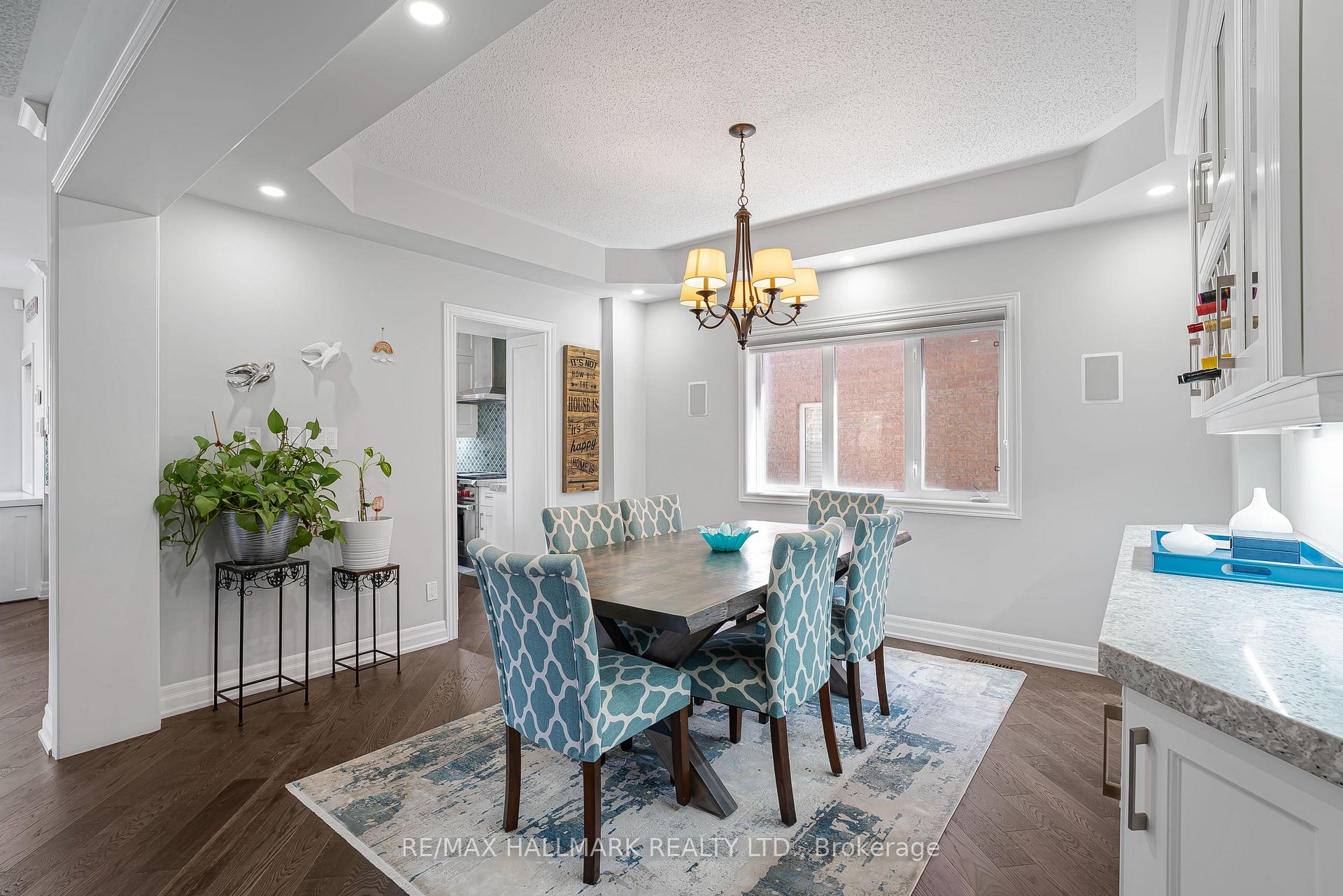 Photo 11 of 46 Customline Drive, Brampton, Fletcher's Meadow — HOMEH