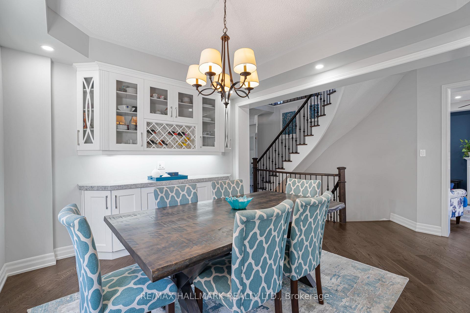 Photo 12 of 46 Customline Drive, Brampton, Fletcher's Meadow — HOMEH