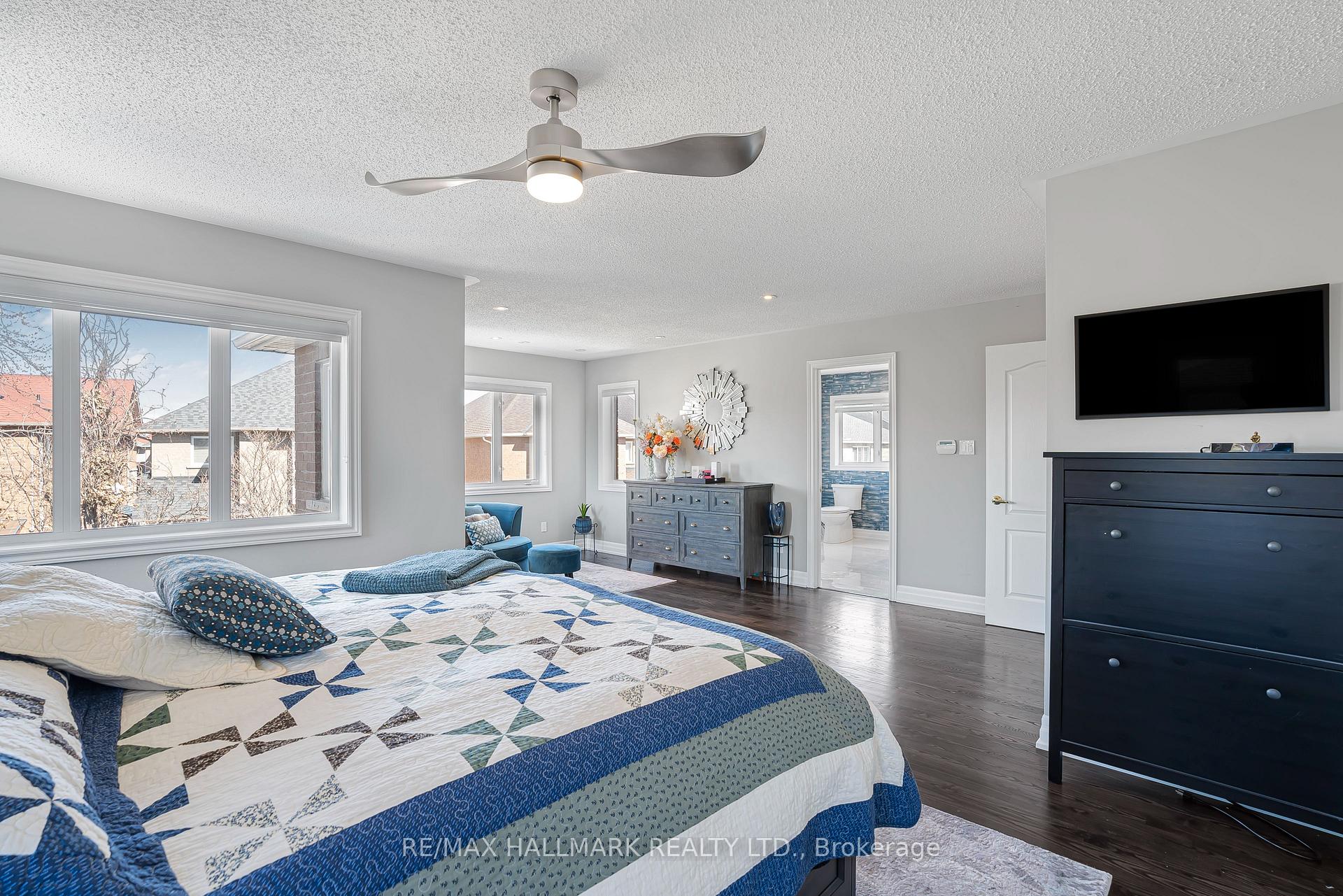 Photo 24 of 46 Customline Drive, Brampton, Fletcher's Meadow — HOMEH