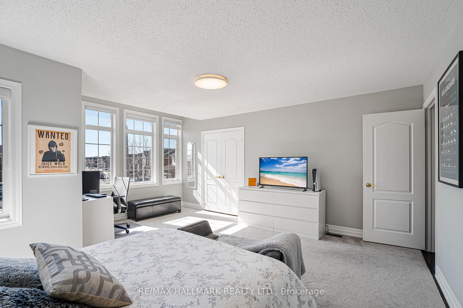 Photo 35 of 46 Customline Drive, Brampton, Fletcher's Meadow — HOMEH