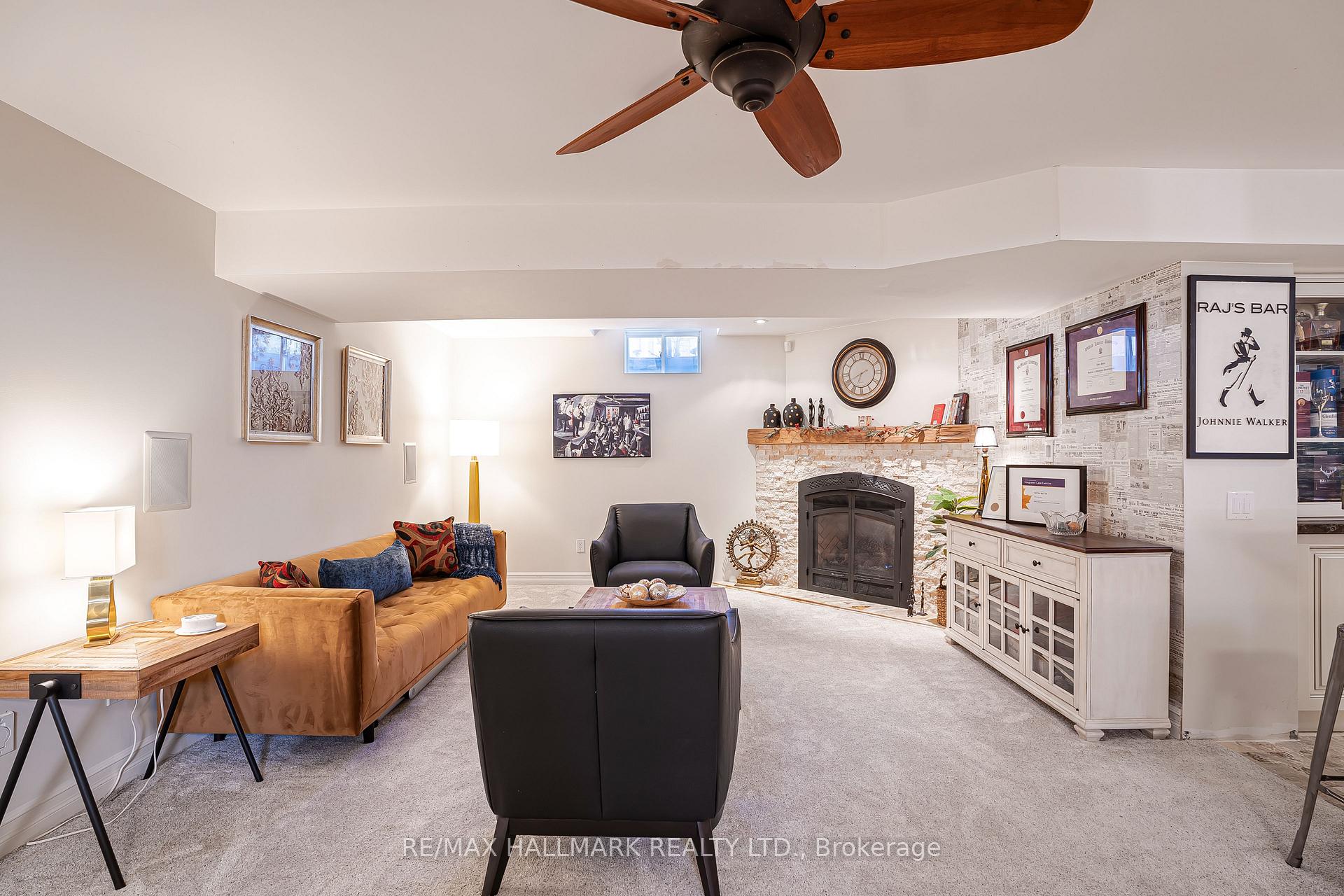 Photo 43 of 46 Customline Drive, Brampton, Fletcher's Meadow — HOMEH