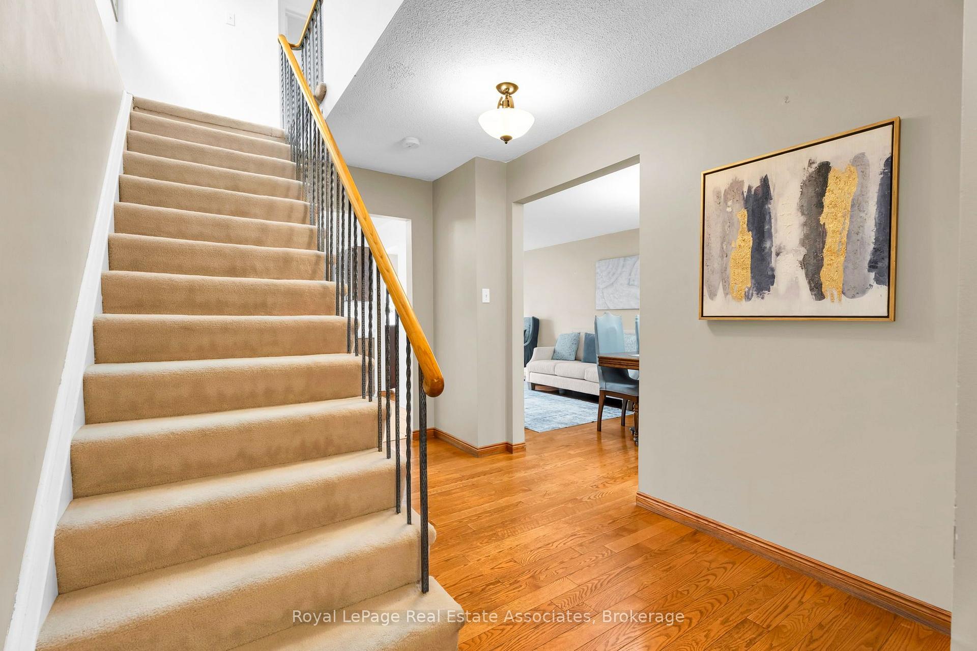 Photo 6 of 9 Windwood Drive, Etobicoke, West Humber-Clairville — HOMEH