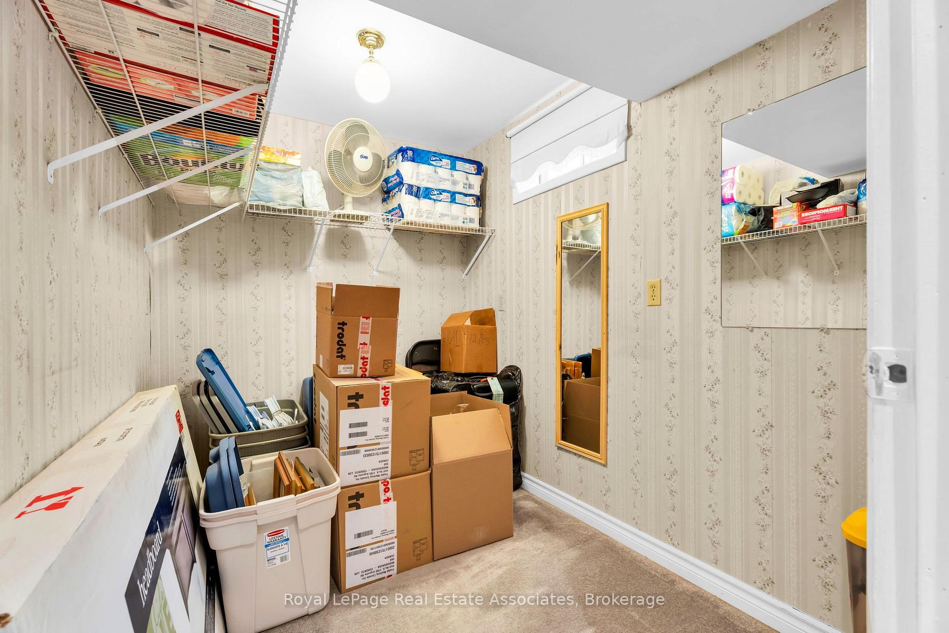 Photo 23 of 9 Windwood Drive, Etobicoke, West Humber-Clairville — HOMEH