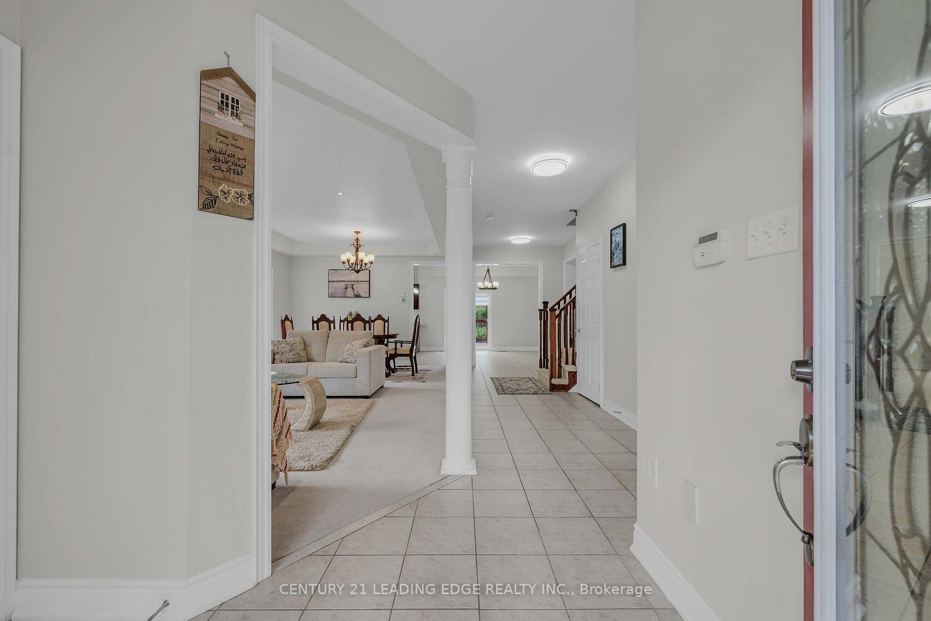 Photo 5 of 1530 Rockaway Street E, Oshawa, Taunton — HOMEH