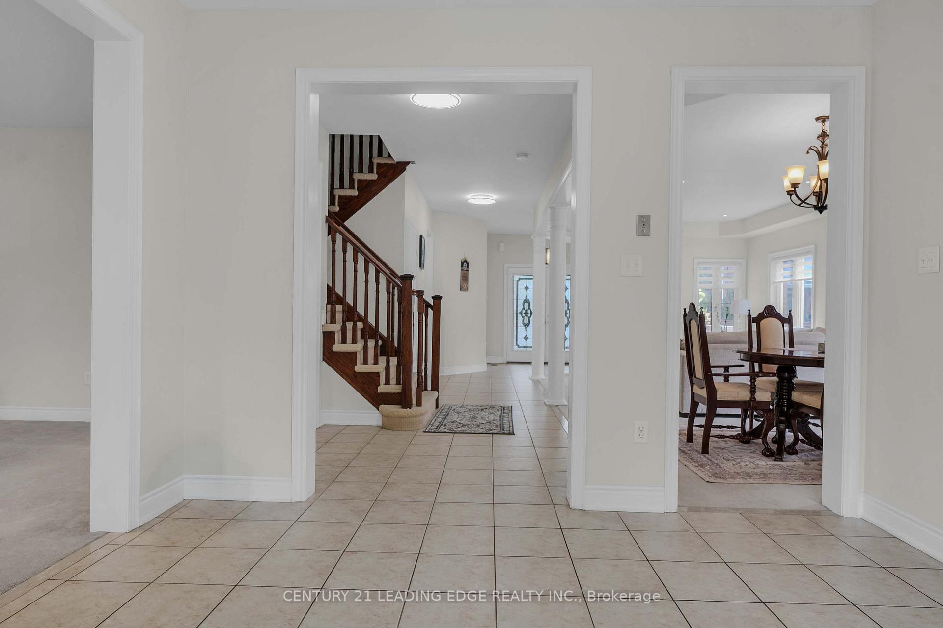 Photo 11 of 1530 Rockaway Street E, Oshawa, Taunton — HOMEH