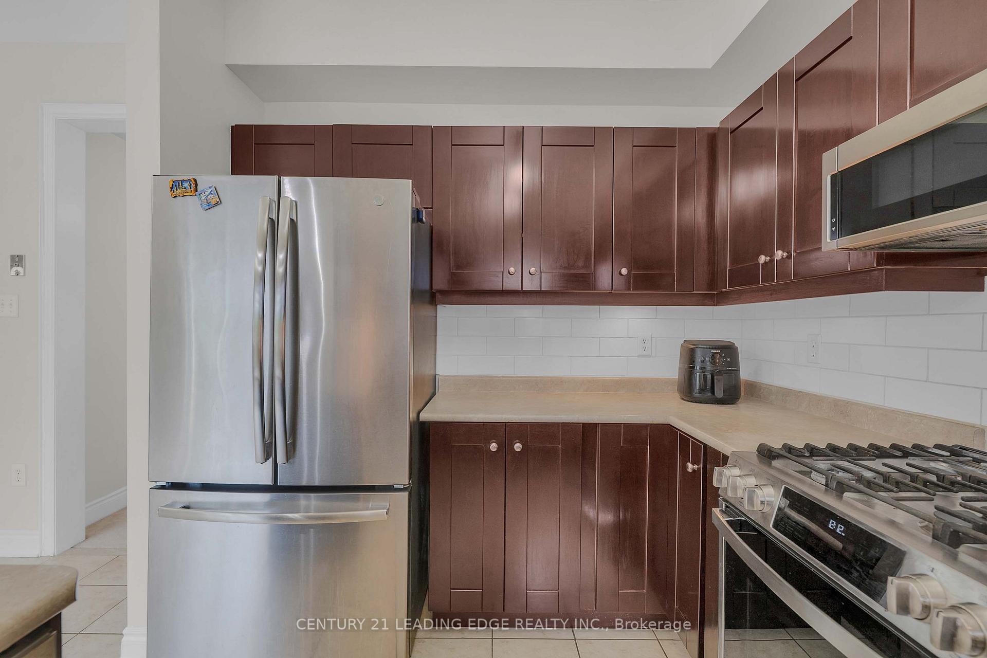 Photo 19 of 1530 Rockaway Street E, Oshawa, Taunton — HOMEH