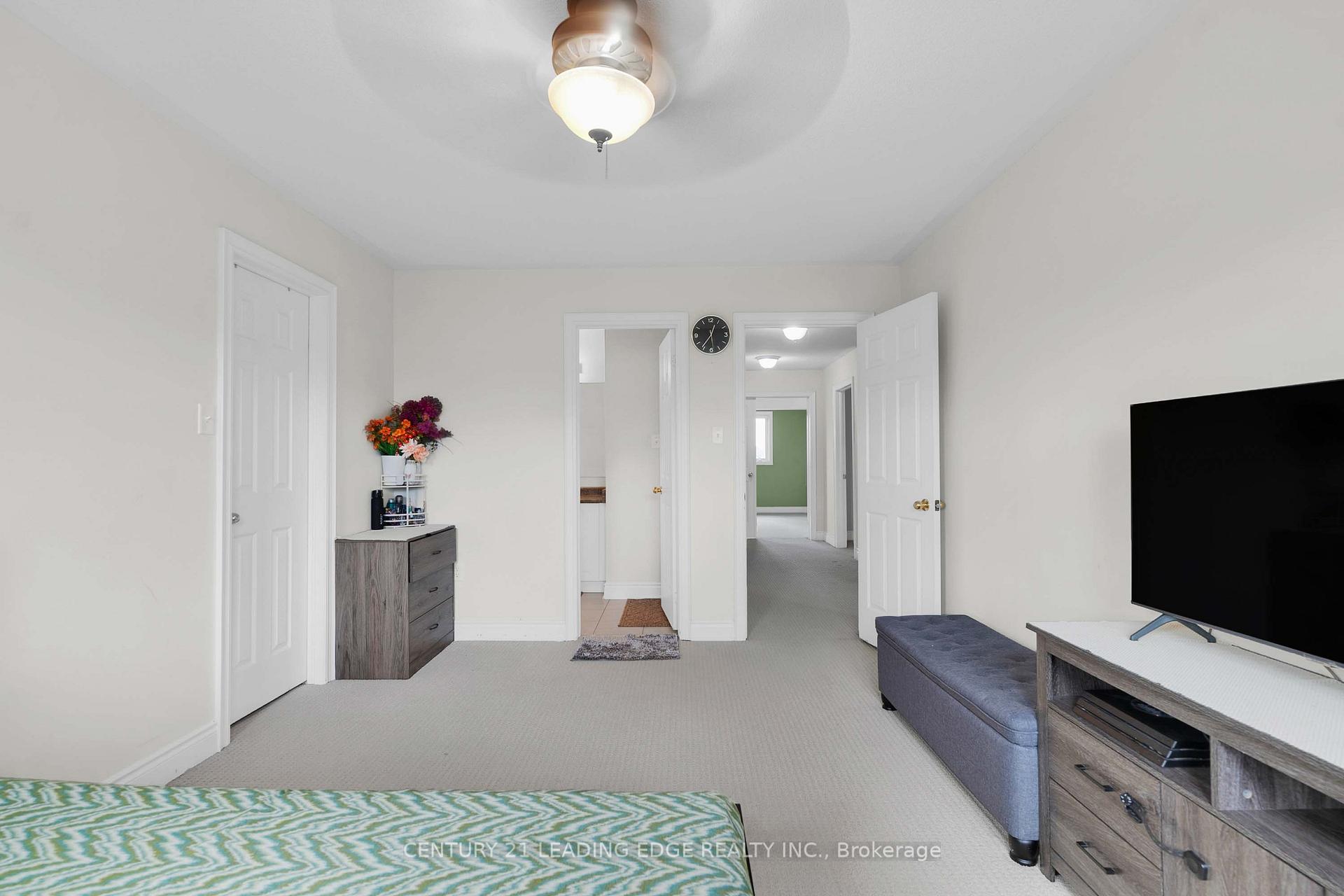 Photo 35 of 1530 Rockaway Street E, Oshawa, Taunton — HOMEH