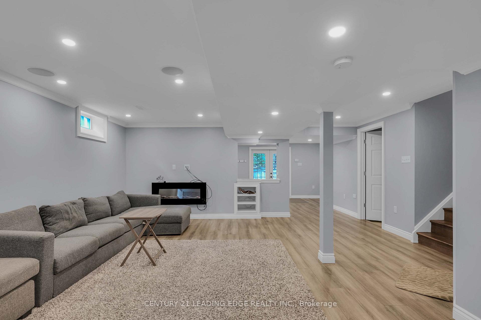 Photo 39 of 1530 Rockaway Street E, Oshawa, Taunton — HOMEH