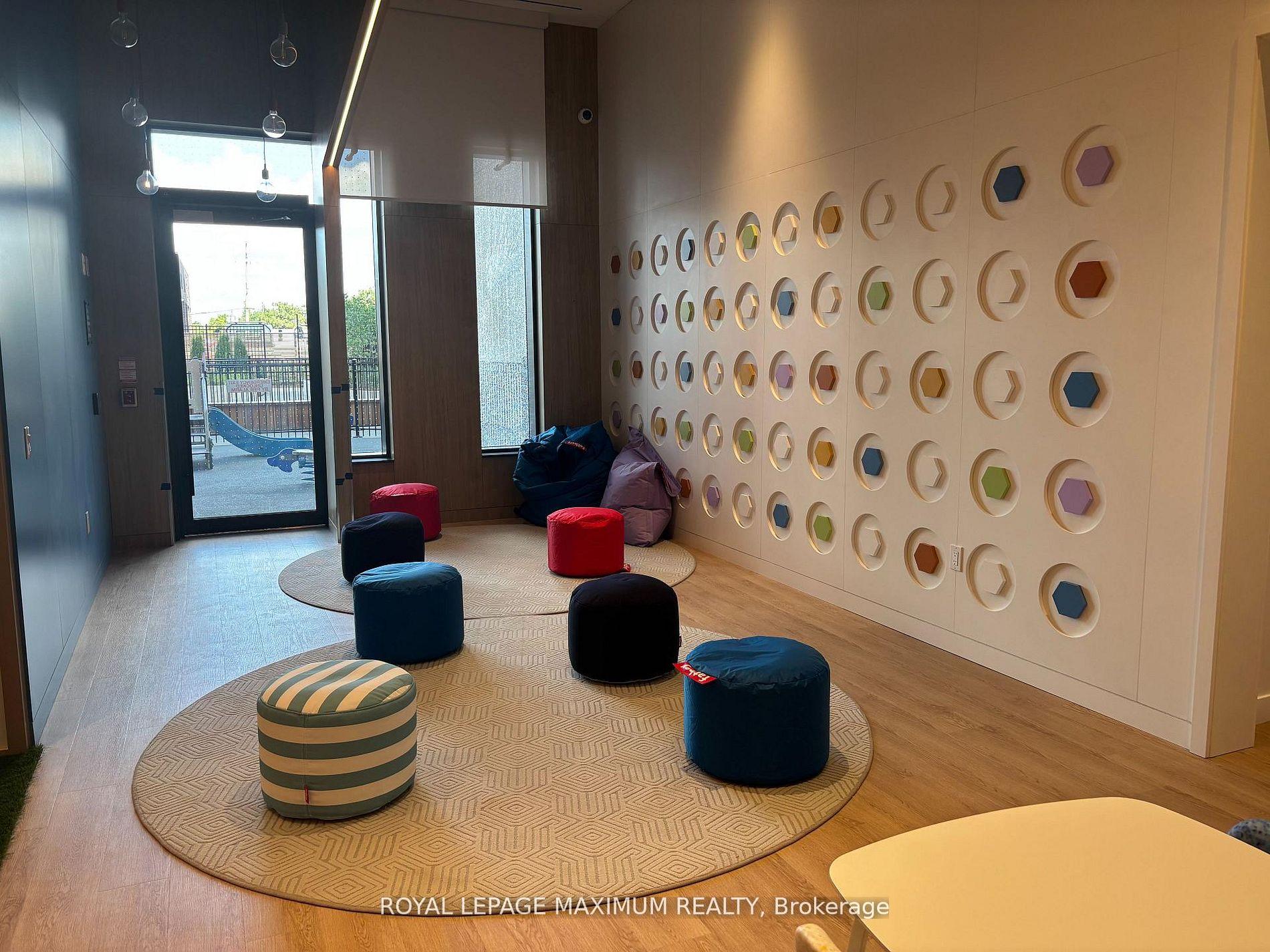 Photo 17 of Unit 1710, 2851 Highway 7 Road E, Vaughan, Vaughan Corporate Centre — HOMEH