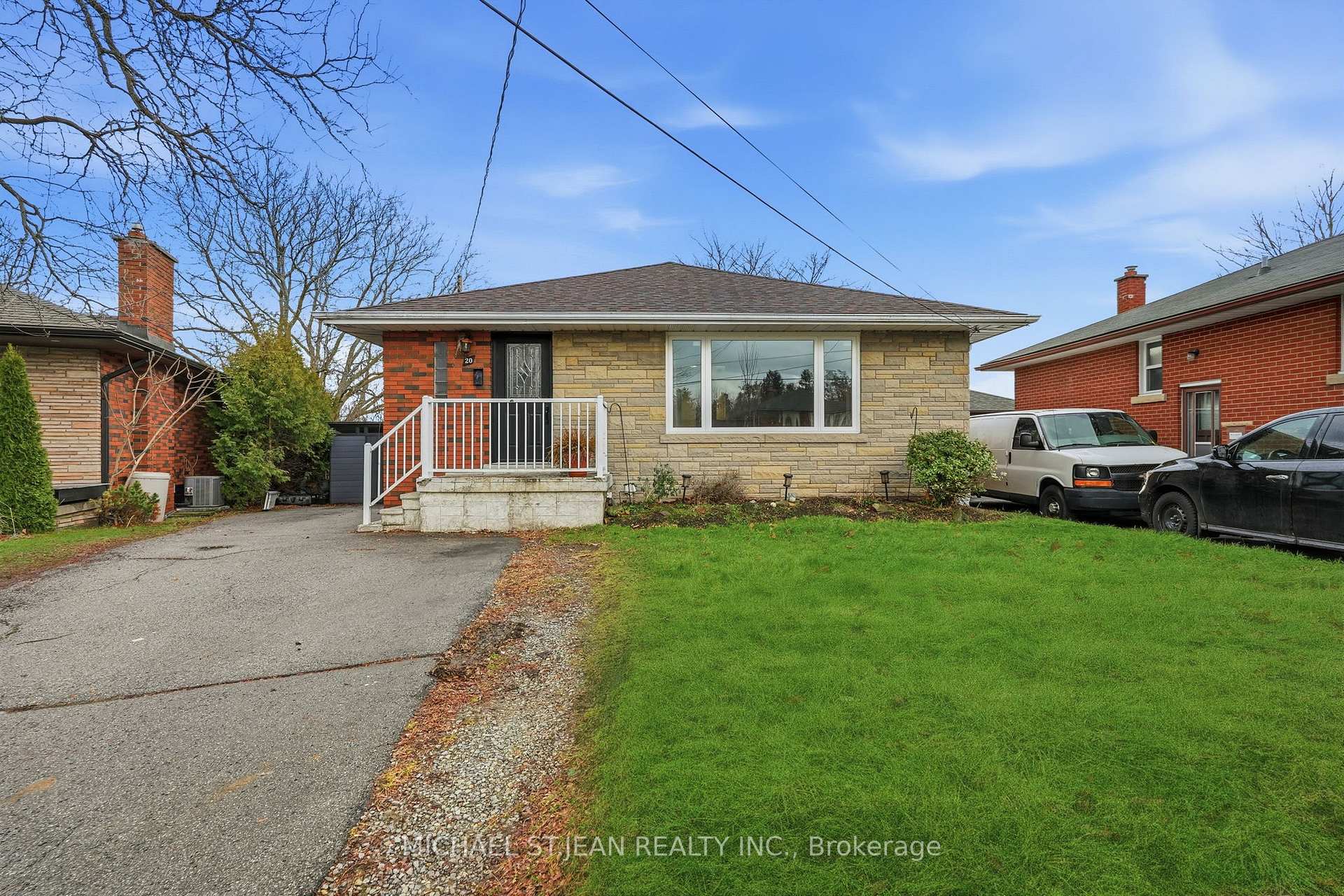Photo 2 of 20 Nelligan Place, Hamilton, Rosedale — HOMEH
