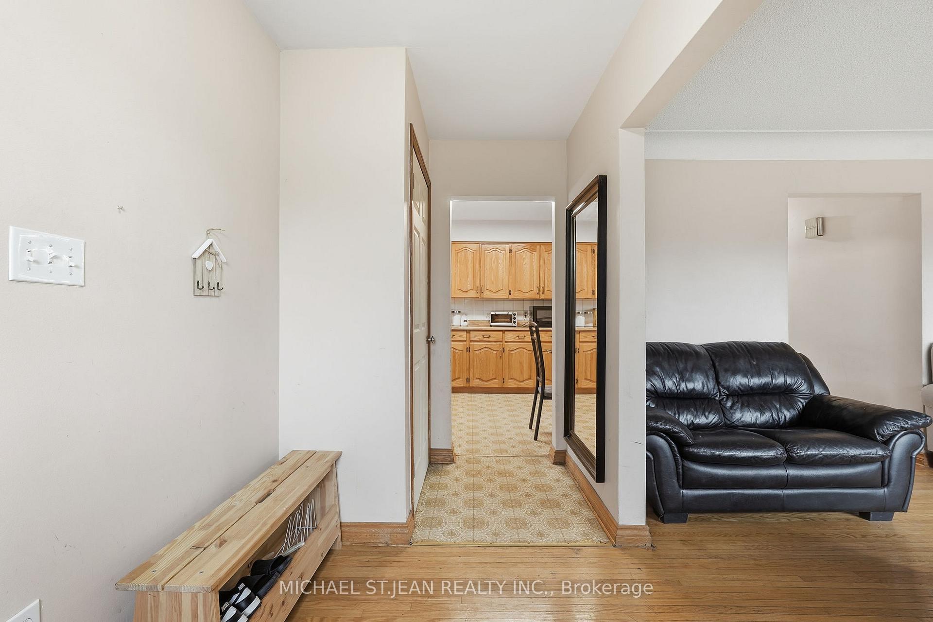 Photo 6 of 20 Nelligan Place, Hamilton, Rosedale — HOMEH