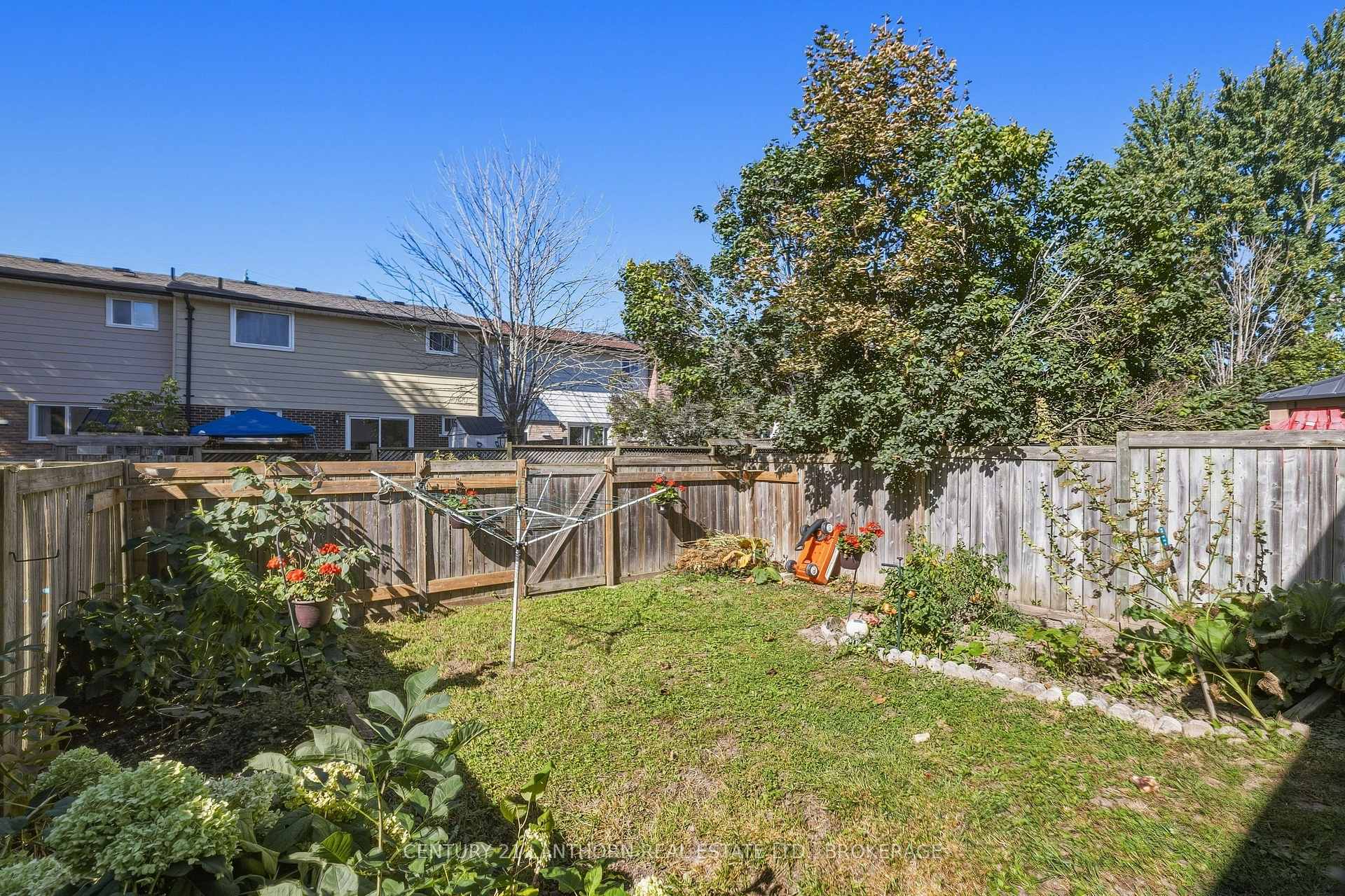 Photo 27 of 16 Winchester Drive, Greater Napanee — HOMEH