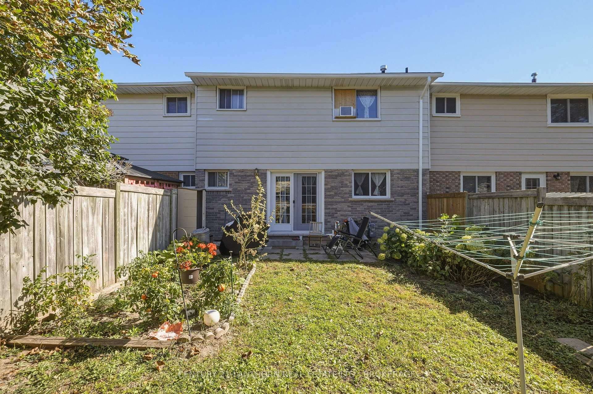 Photo 28 of 16 Winchester Drive, Greater Napanee — HOMEH