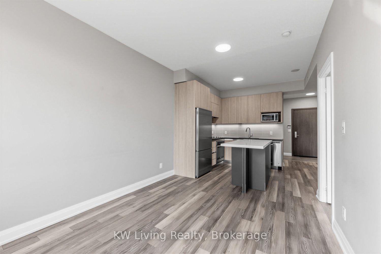 Photo 11 of Unit 711, 15 Water Walk Drive, Markham, Unionville — HOMEH