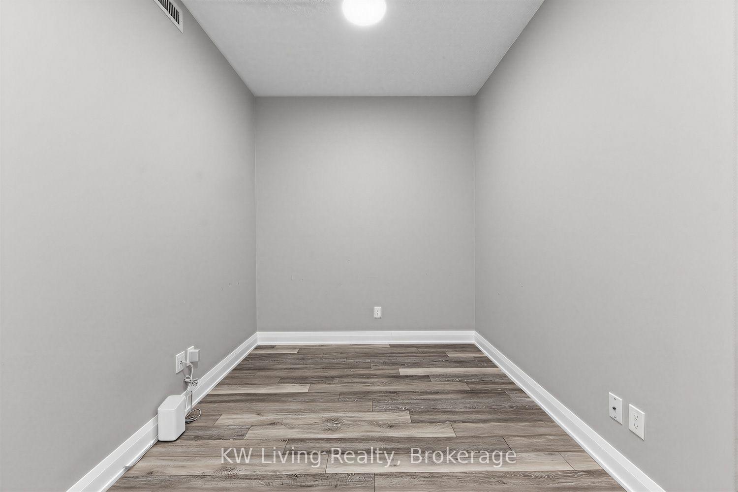 Photo 23 of Unit 711, 15 Water Walk Drive, Markham, Unionville — HOMEH