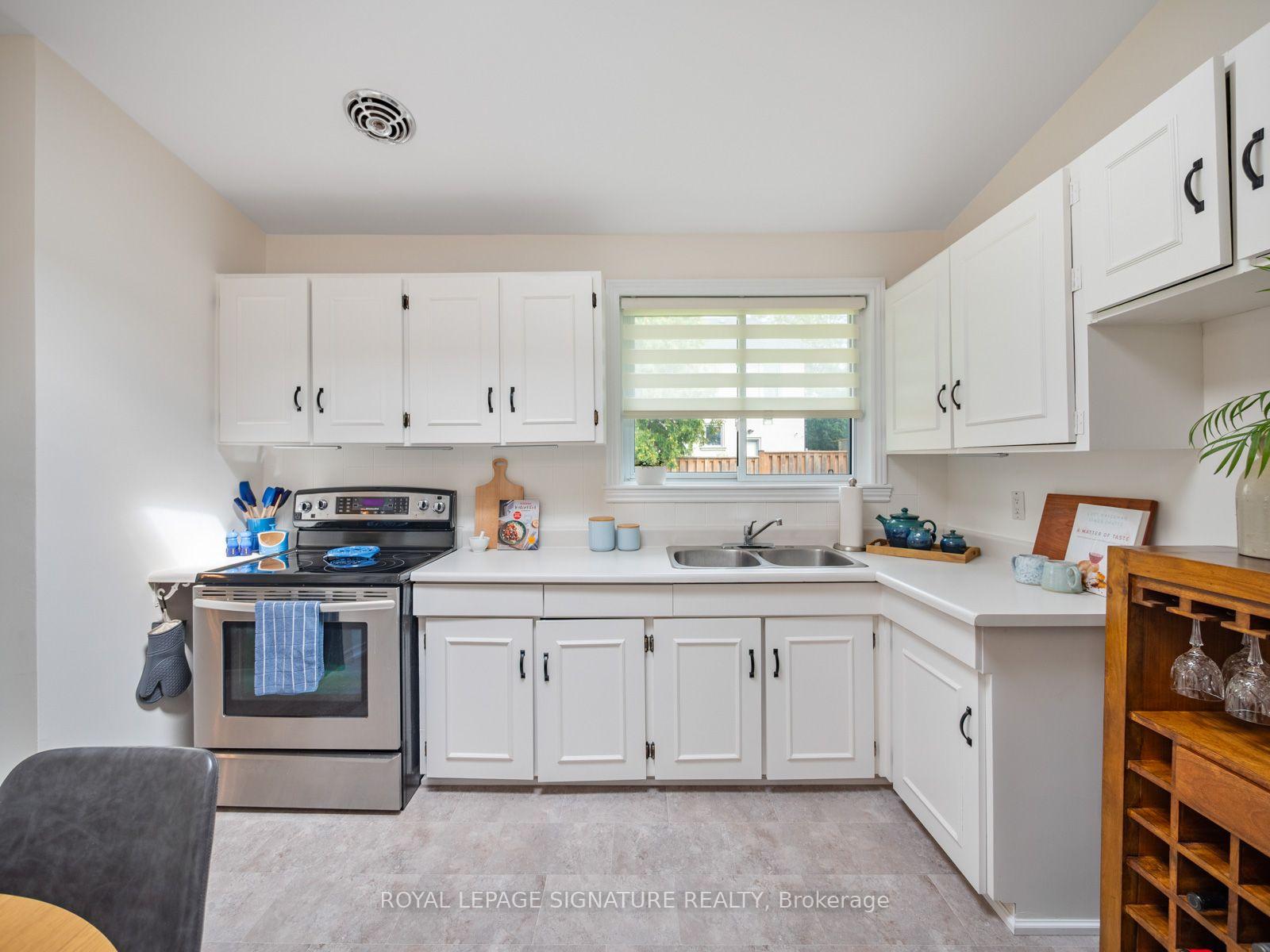 Photo 17 of 349 Decimal Place, Scarborough, Rouge — HOMEH