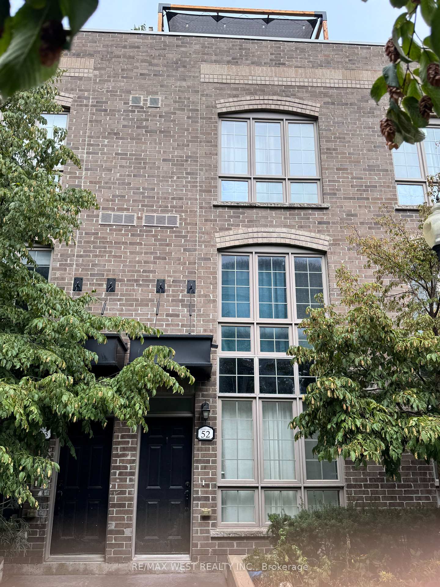 Photo 2 of Unit 52, 3 Elsie Lane, Toronto, Dovercourt-Wallace Emerson-Junction — HOMEH
