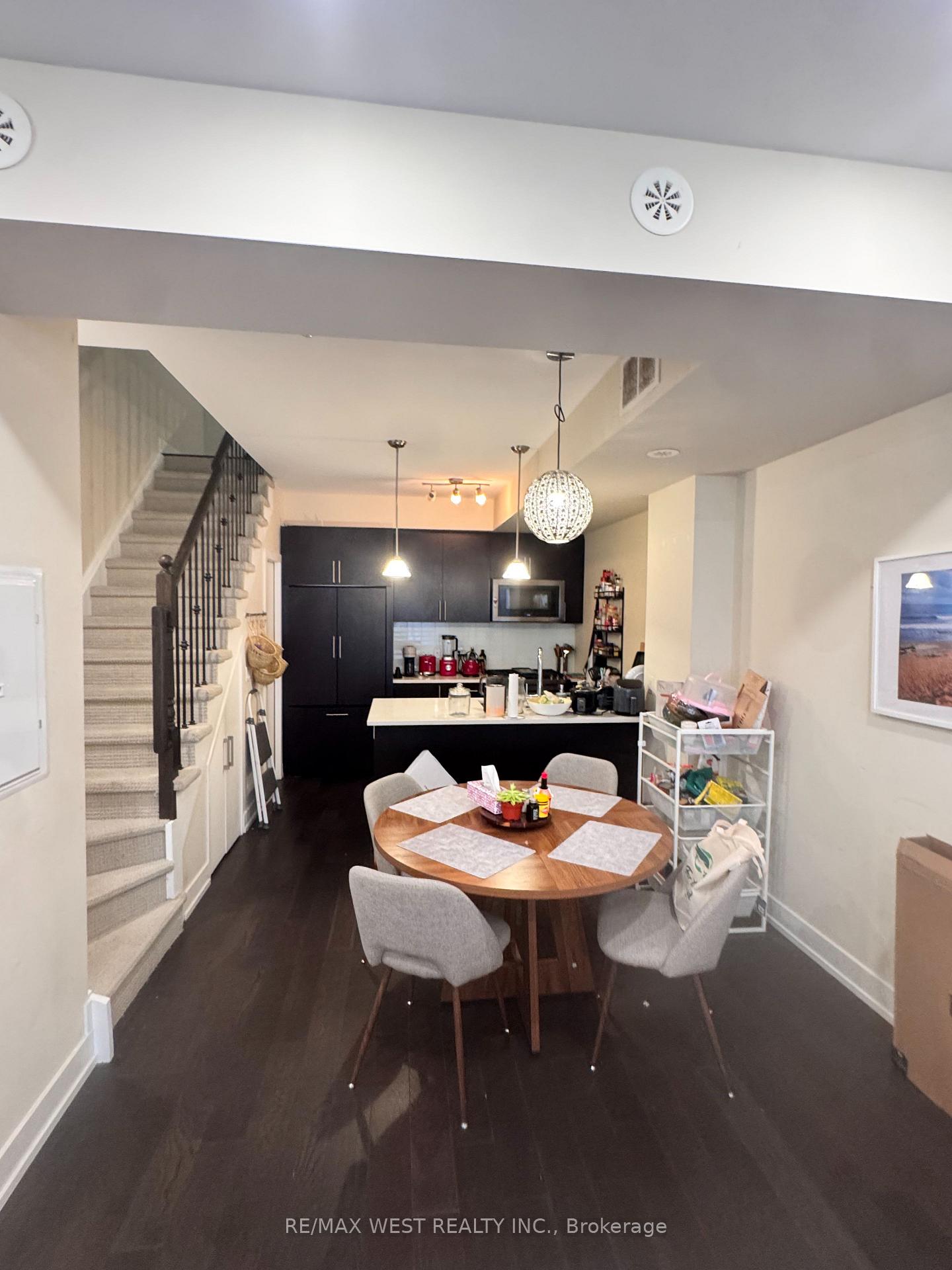 Photo 4 of Unit 52, 3 Elsie Lane, Toronto, Dovercourt-Wallace Emerson-Junction — HOMEH