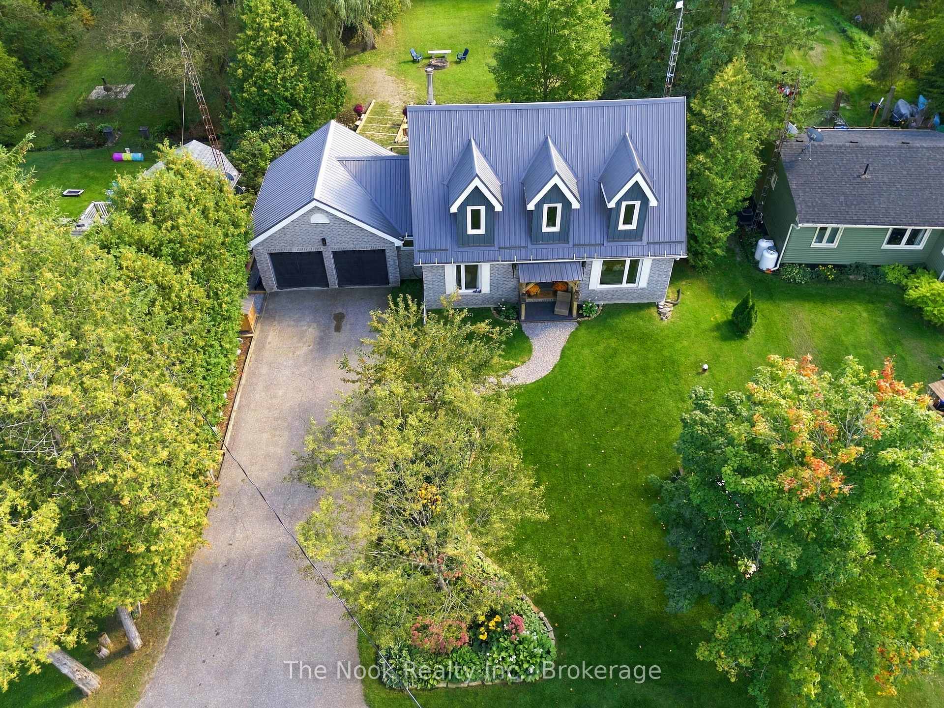 Photo 1 of 19 Mustard Street, Uxbridge, Rural Uxbridge — HOMEH