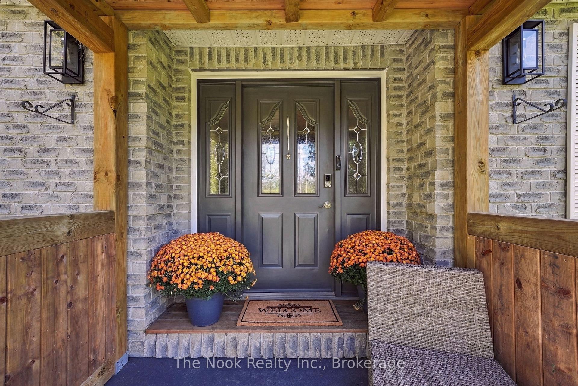 Photo 6 of 19 Mustard Street, Uxbridge, Rural Uxbridge — HOMEH