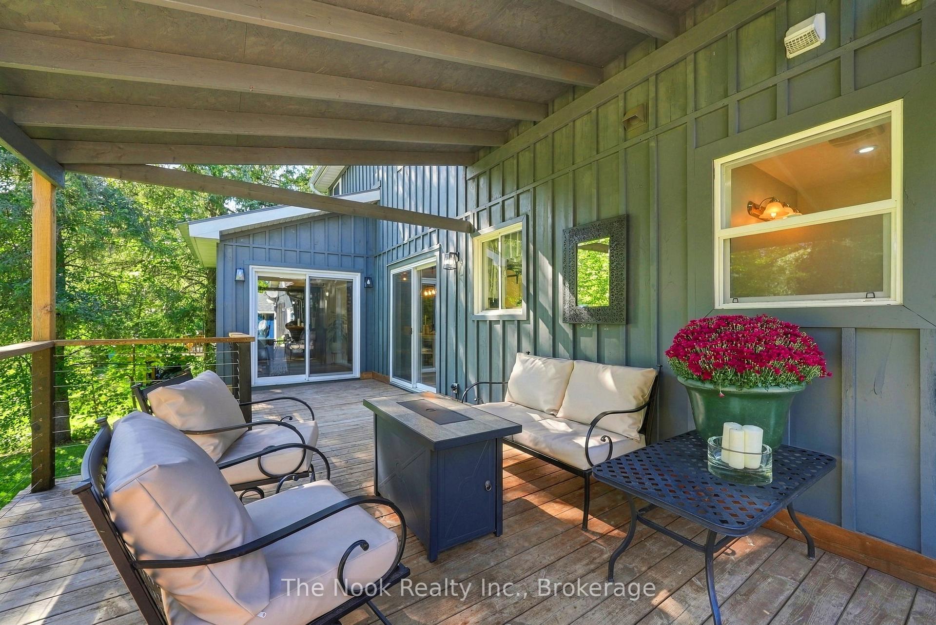 Photo 41 of 19 Mustard Street, Uxbridge, Rural Uxbridge — HOMEH