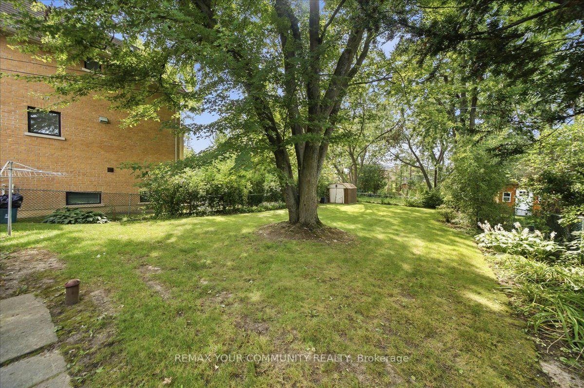 Photo 27 of 22 Edithvale Drive, North York, Willowdale West — HOMEH