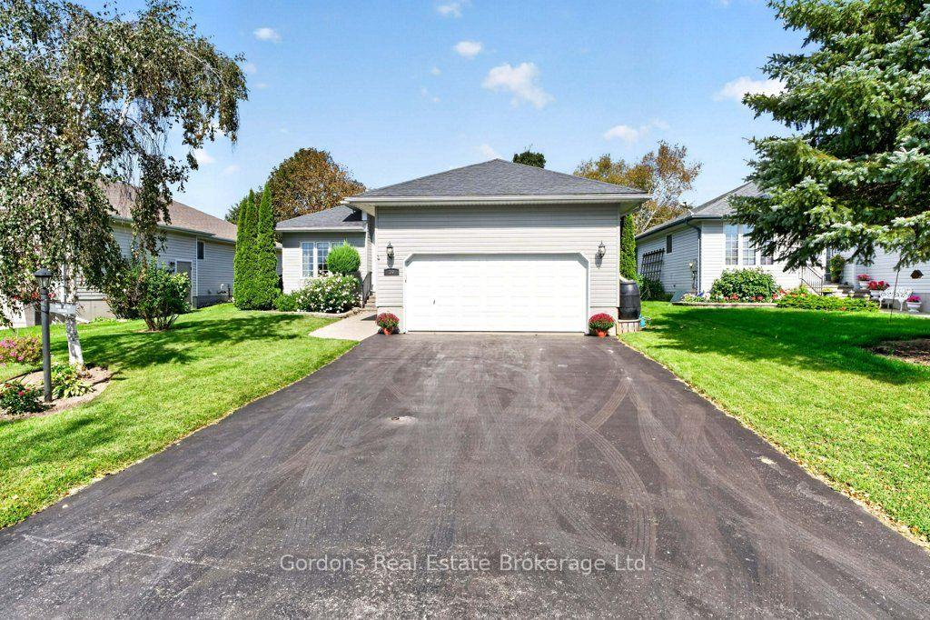 Photo 8 of 39 Elmdale Drive, Prince Edward County, Wellington Ward — HOMEH