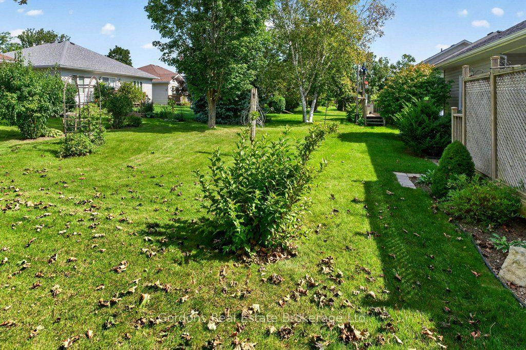 Photo 9 of 39 Elmdale Drive, Prince Edward County, Wellington Ward — HOMEH