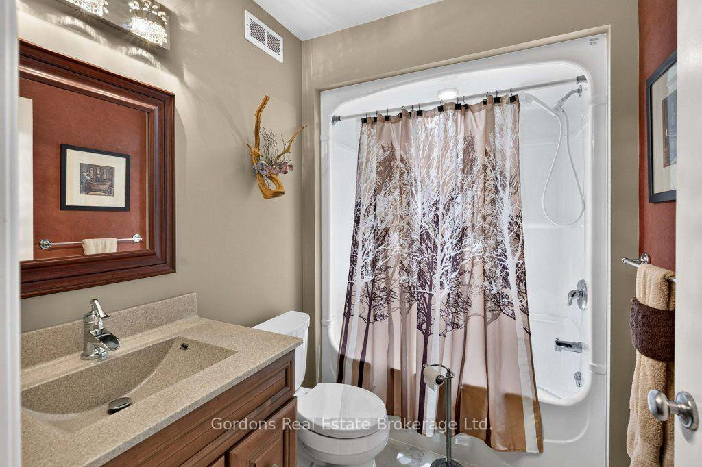 Photo 31 of 39 Elmdale Drive, Prince Edward County, Wellington Ward — HOMEH
