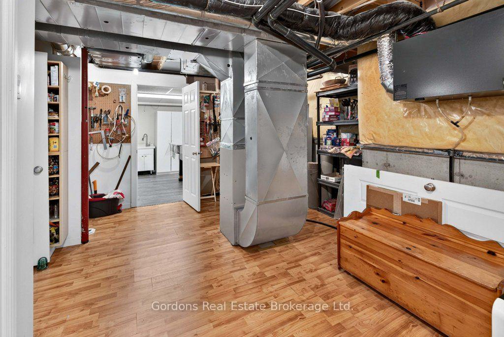 Photo 41 of 39 Elmdale Drive, Prince Edward County, Wellington Ward — HOMEH