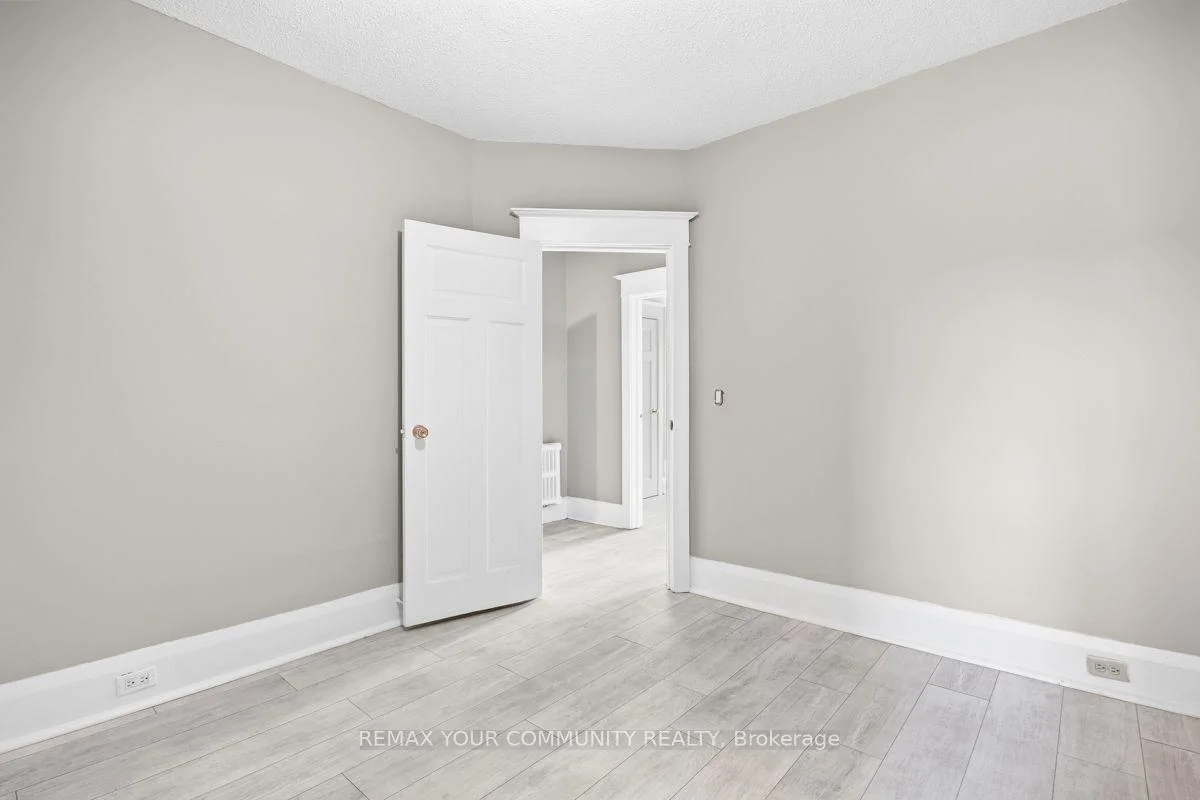 Photo 14 of 1258 St. Clair Avenue W, Toronto, Corso Italia-Davenport — HOMEH