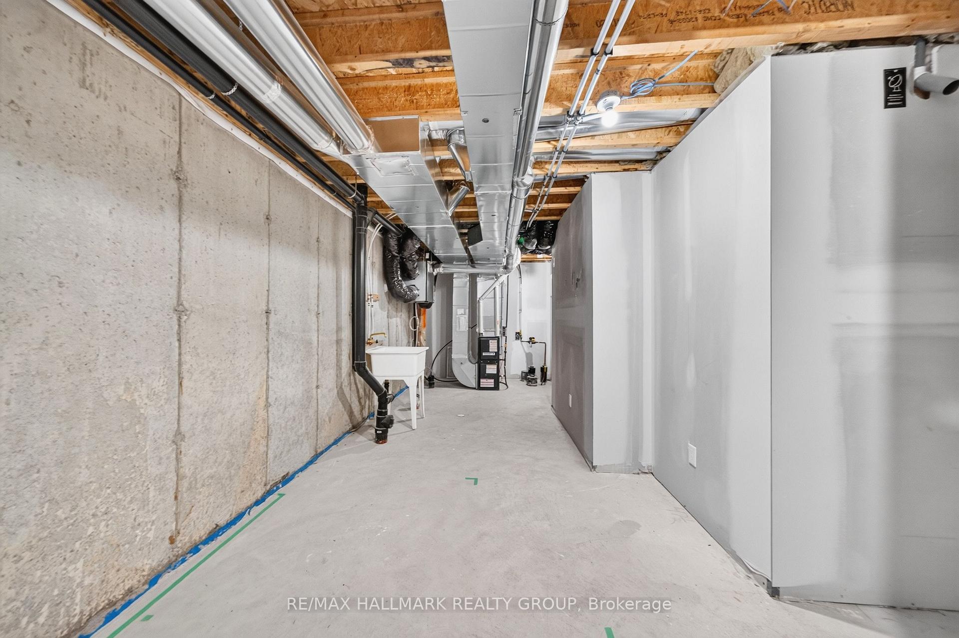 Photo 35 of 1788 Crux Road, Ottawa, Mer Bleue/Bradley Estates/Anderson Park — HOMEH