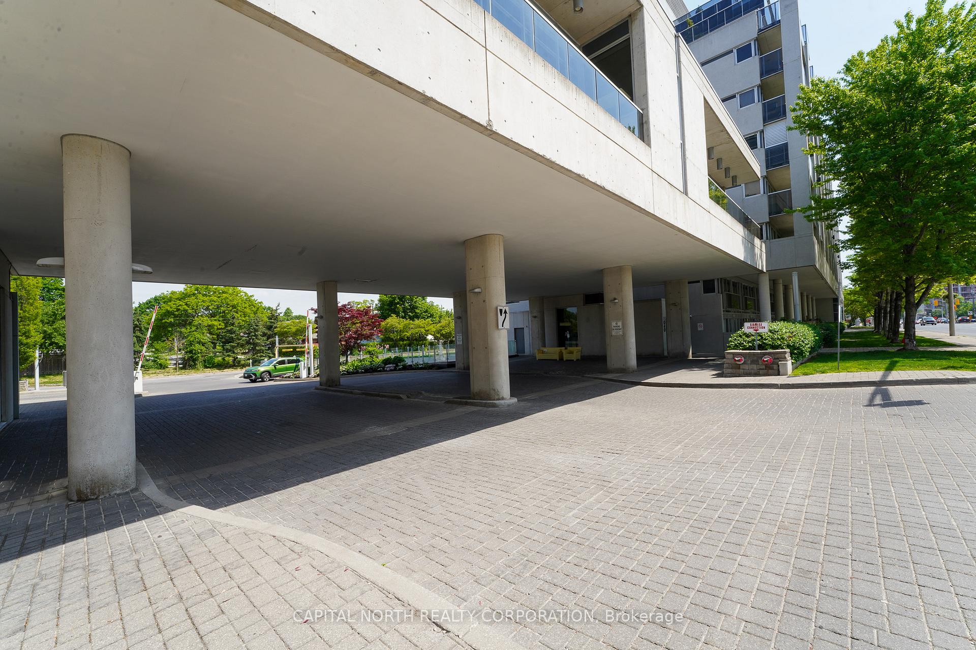 Photo 4 of Unit 207, 1050 The Queensway, Etobicoke, Islington-City Centre West — HOMEH