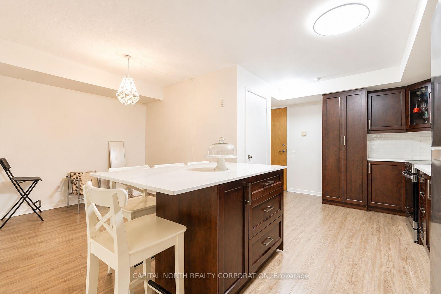 Photo 8 of Unit 207, 1050 The Queensway, Etobicoke, Islington-City Centre West — HOMEH