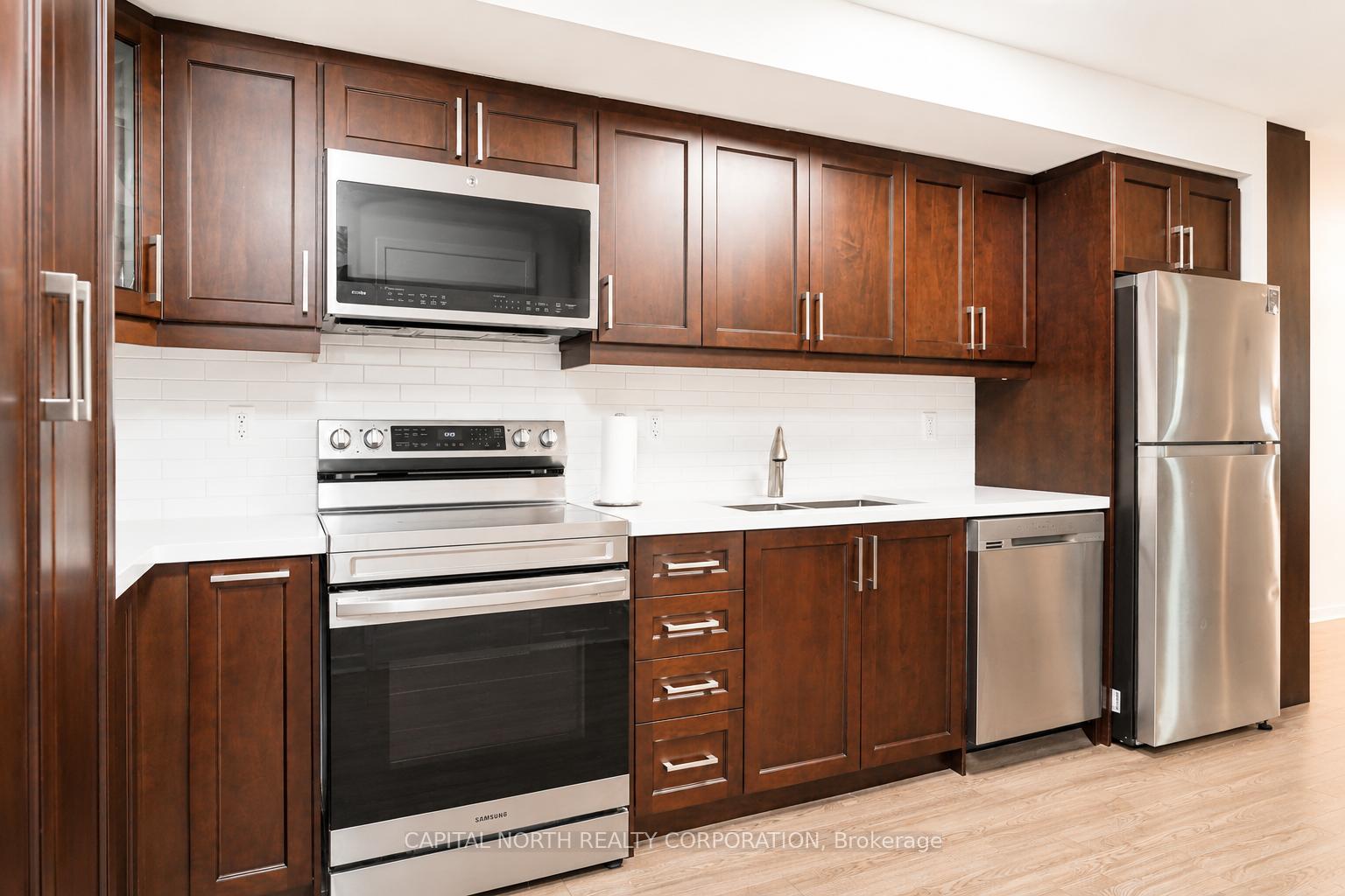 Photo 13 of Unit 207, 1050 The Queensway, Etobicoke, Islington-City Centre West — HOMEH
