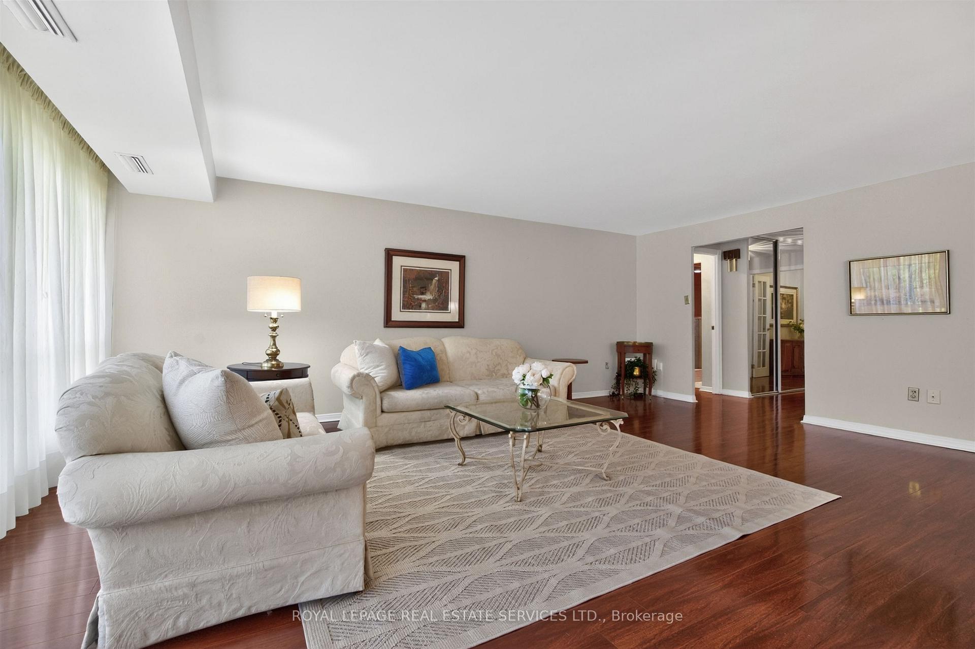 Photo 6 of Unit 110, 1400 Dixie Road, Mississauga, Lakeview — HOMEH