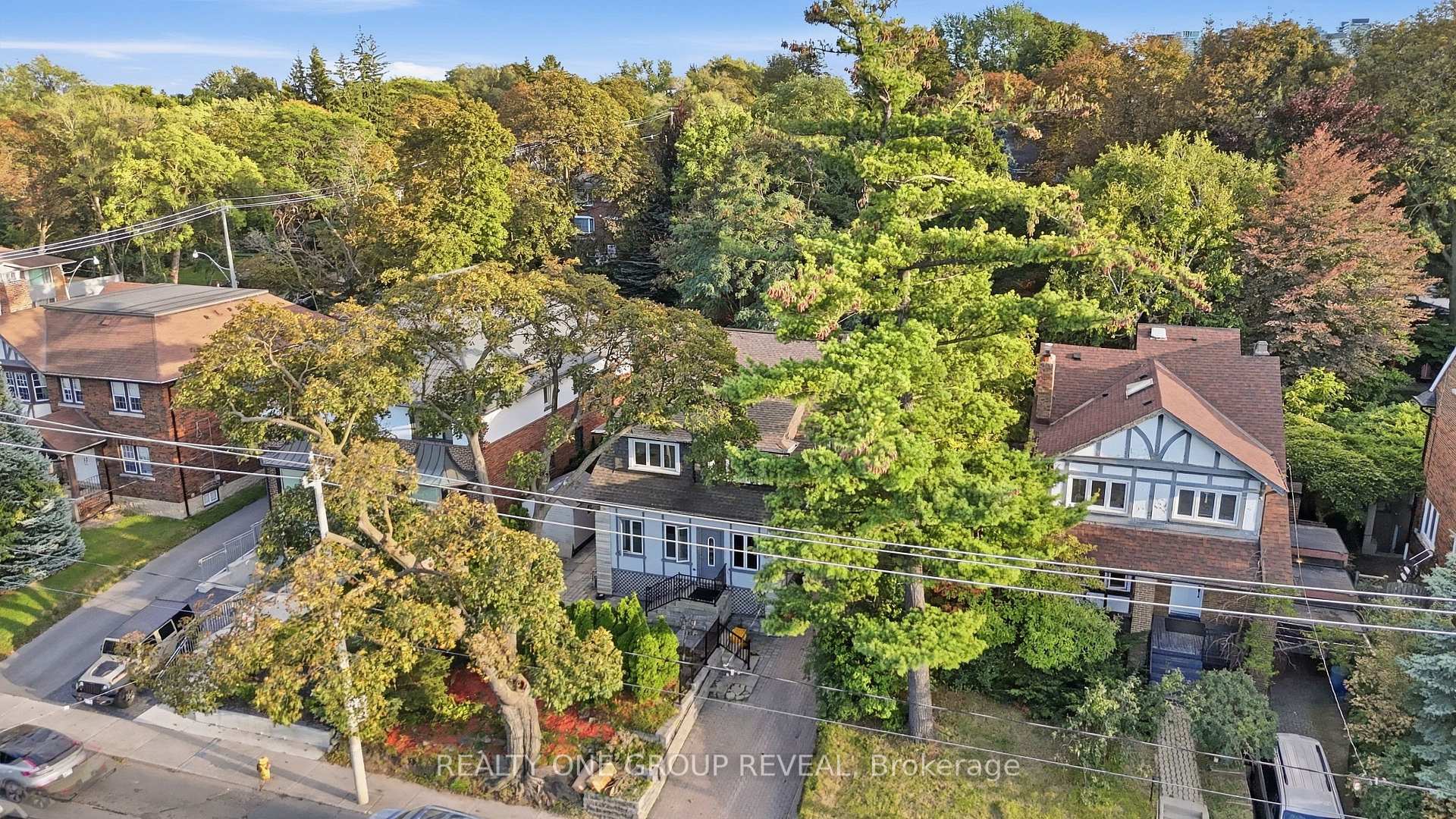 Photo 9 of 83 Lawrence Avenue E, Toronto, Lawrence Park South — HOMEH