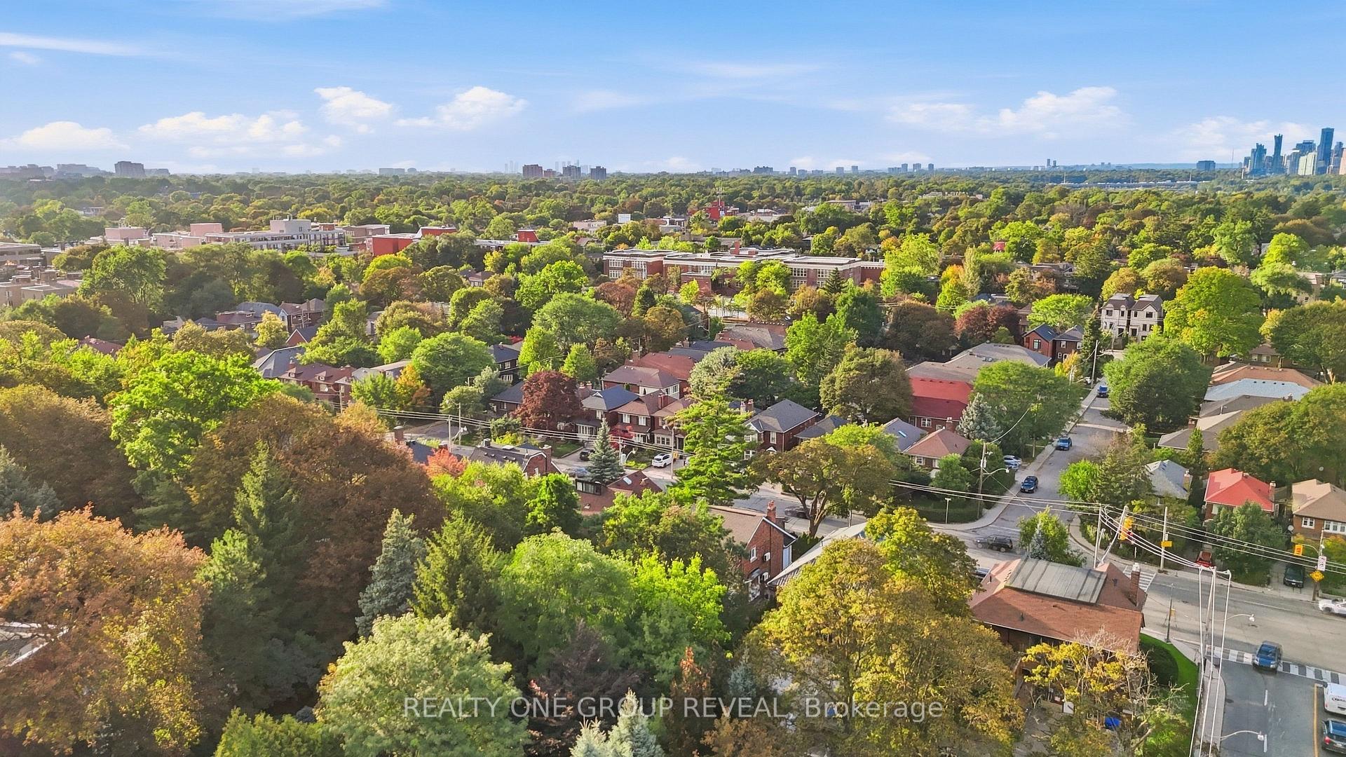 Photo 10 of 83 Lawrence Avenue E, Toronto, Lawrence Park South — HOMEH