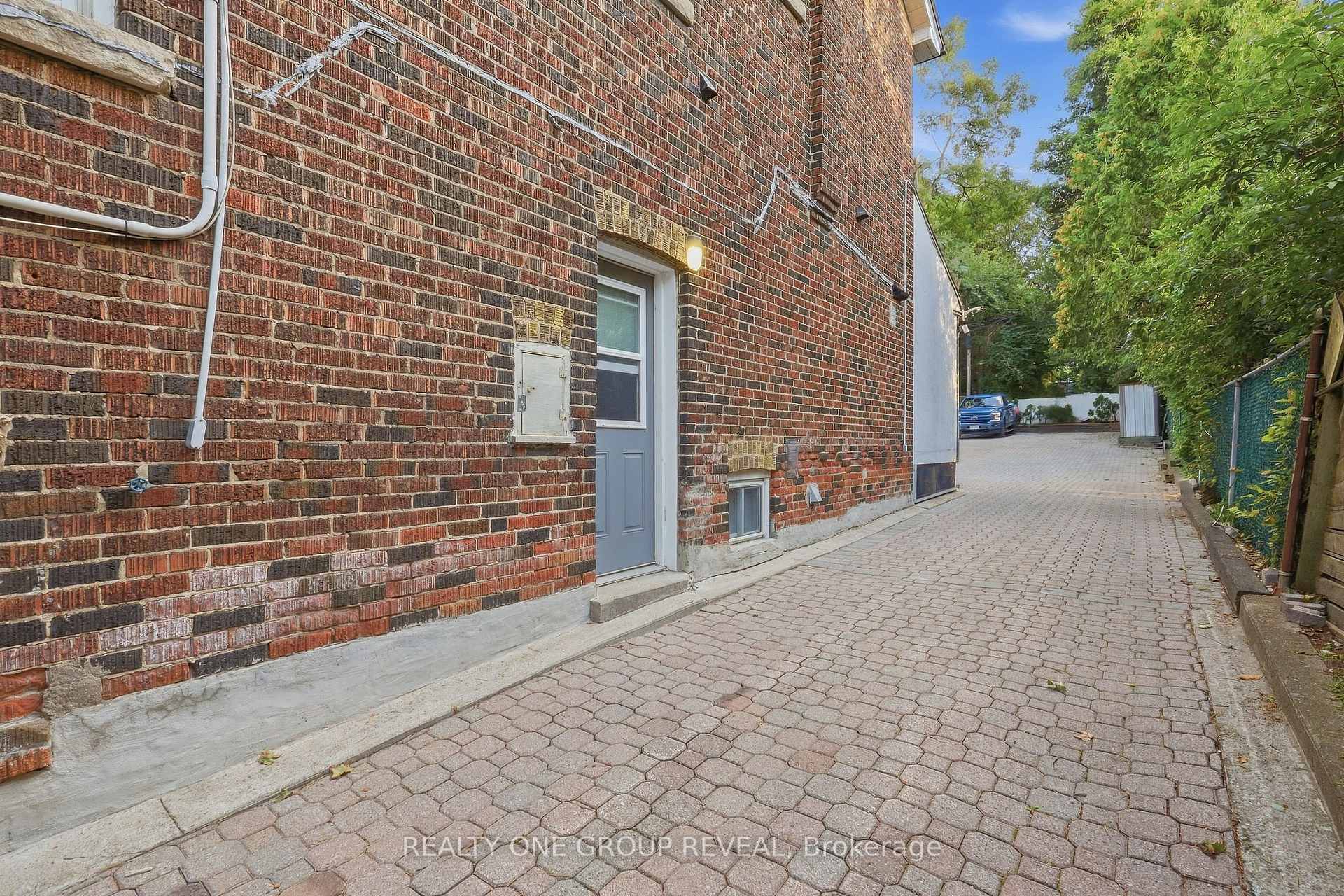 Photo 29 of 83 Lawrence Avenue E, Toronto, Lawrence Park South — HOMEH
