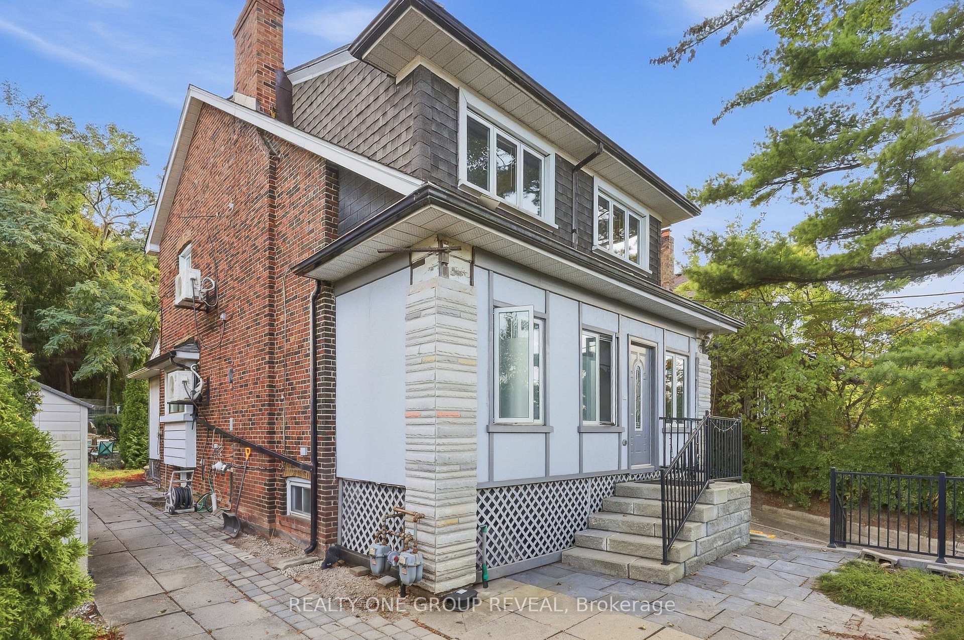 Photo 35 of 83 Lawrence Avenue E, Toronto, Lawrence Park South — HOMEH
