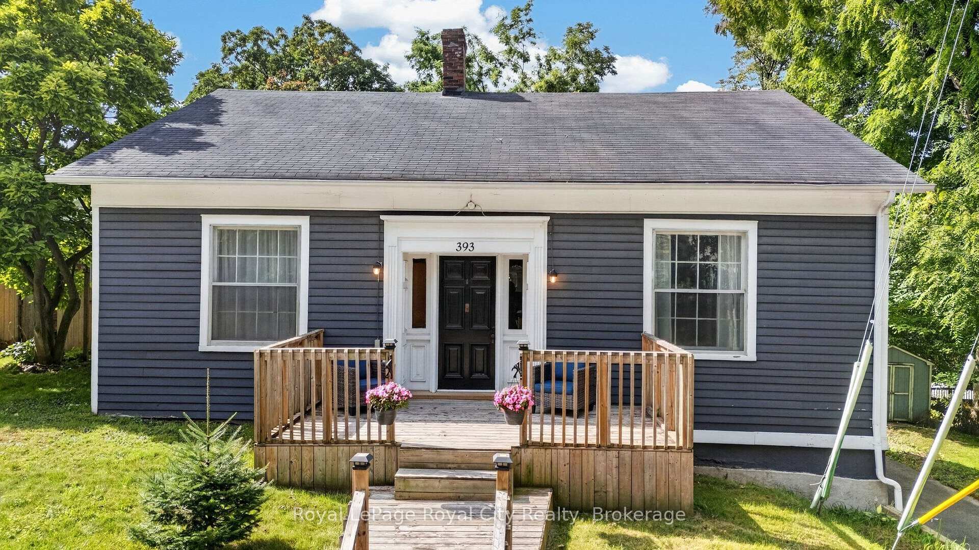 Photo 3 of 393 Main Street S, Guelph/Eramosa, Rockwood — HOMEH