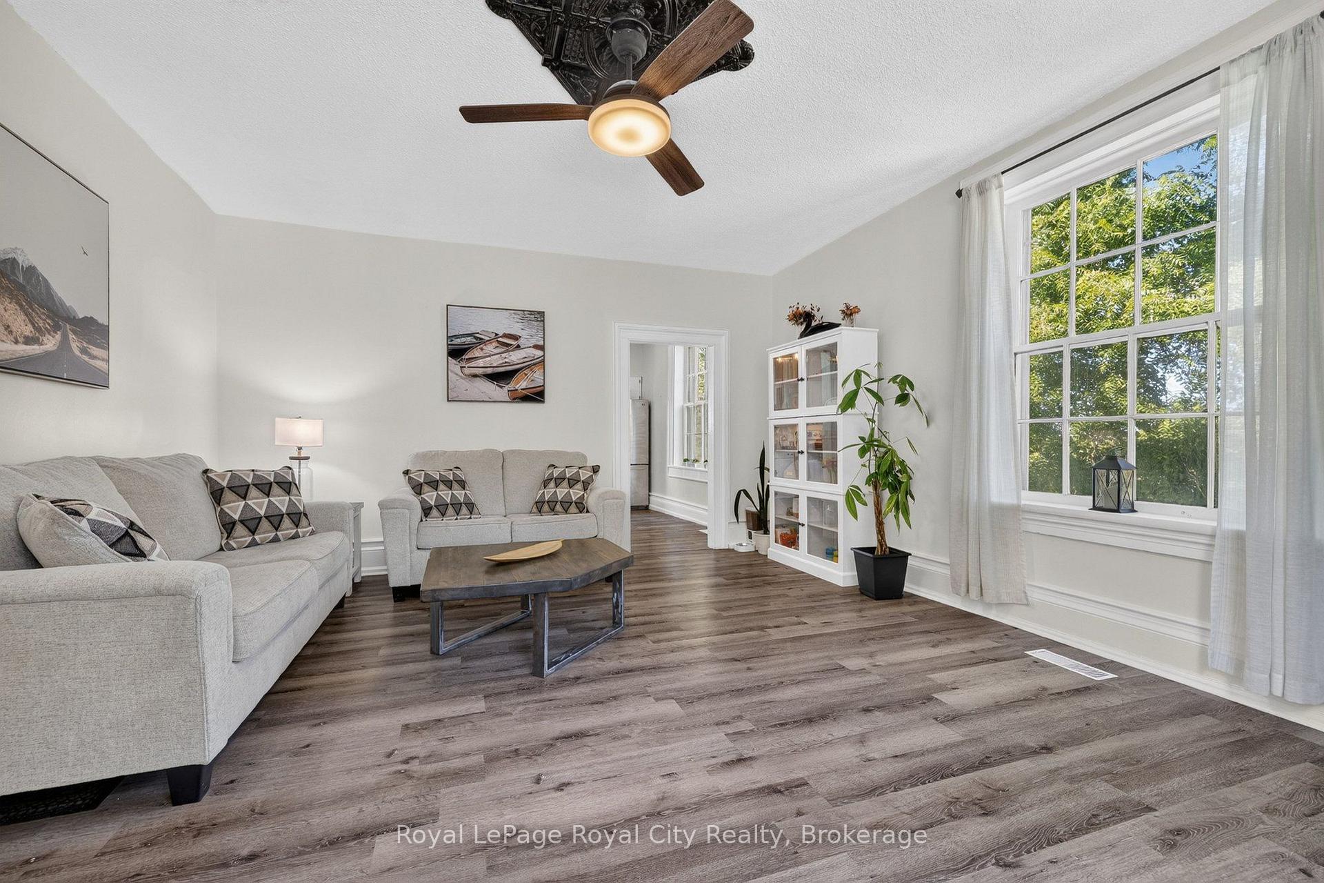 Photo 7 of 393 Main Street S, Guelph/Eramosa, Rockwood — HOMEH