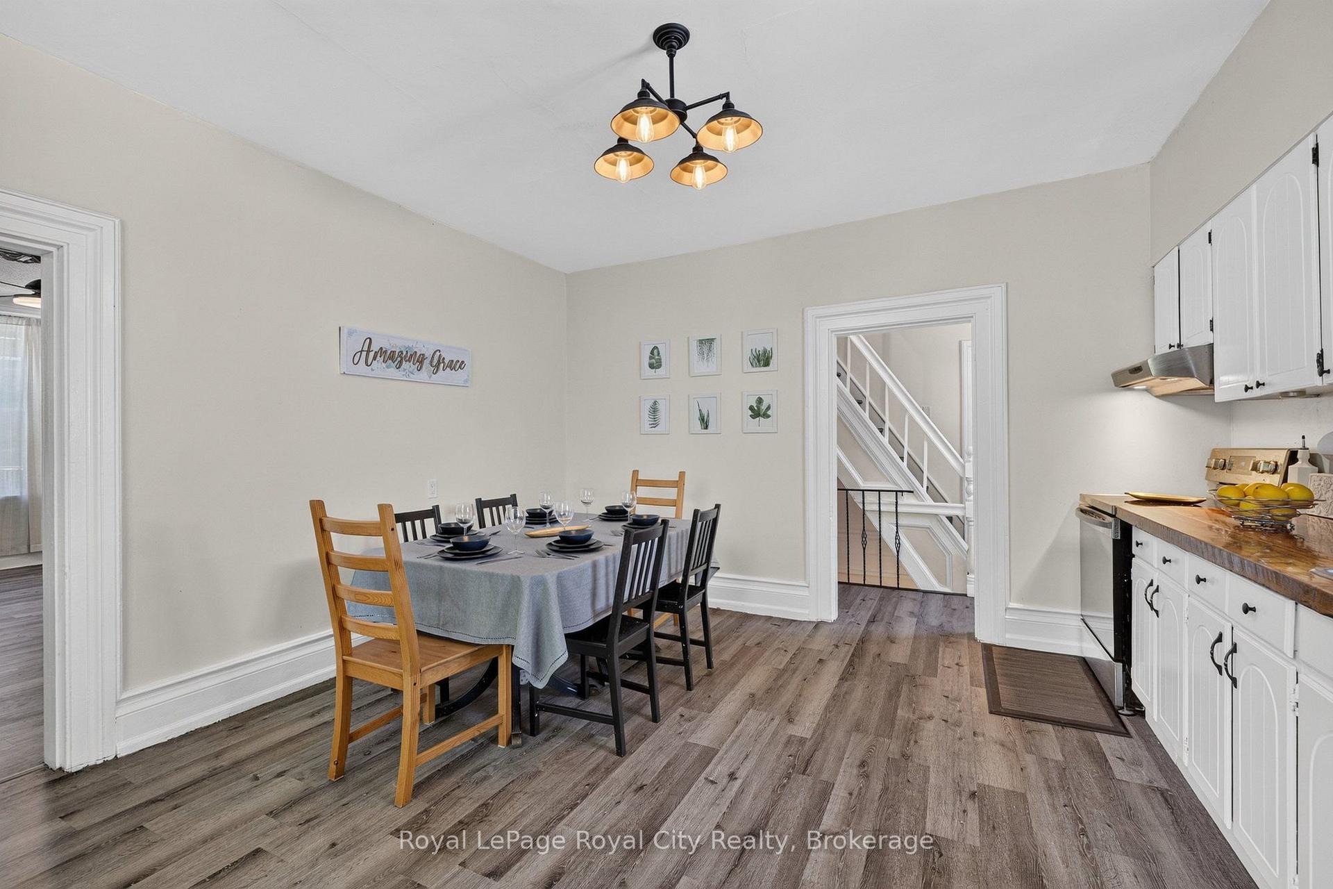 Photo 11 of 393 Main Street S, Guelph/Eramosa, Rockwood — HOMEH